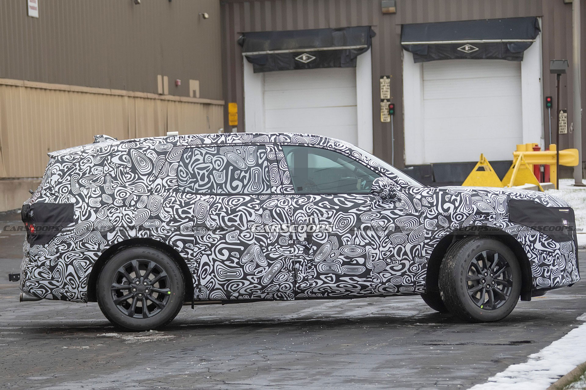 New Ford Crossover Spied, Might Be The Fusion Active