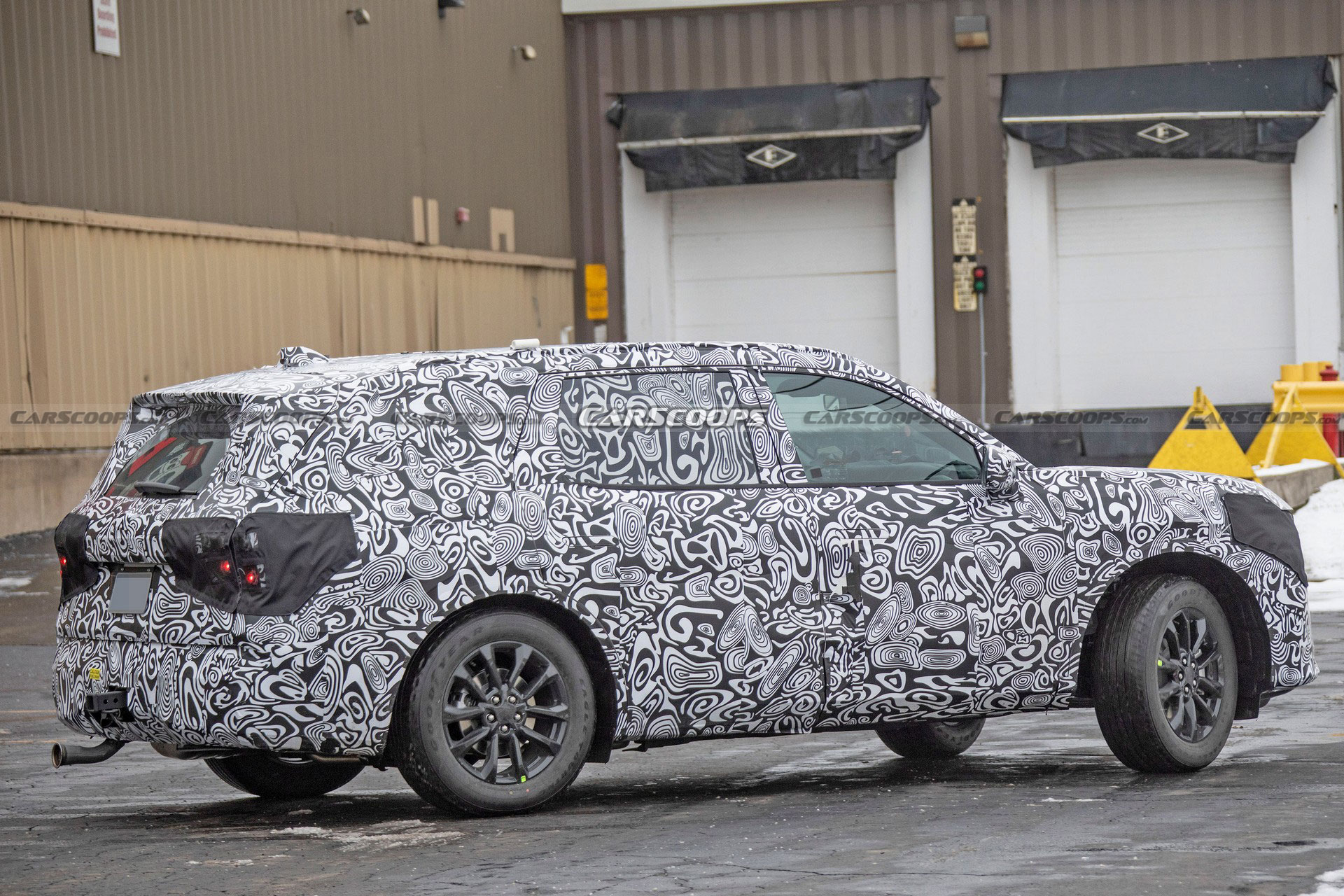 New Ford Crossover Spied, Might Be The Fusion Active