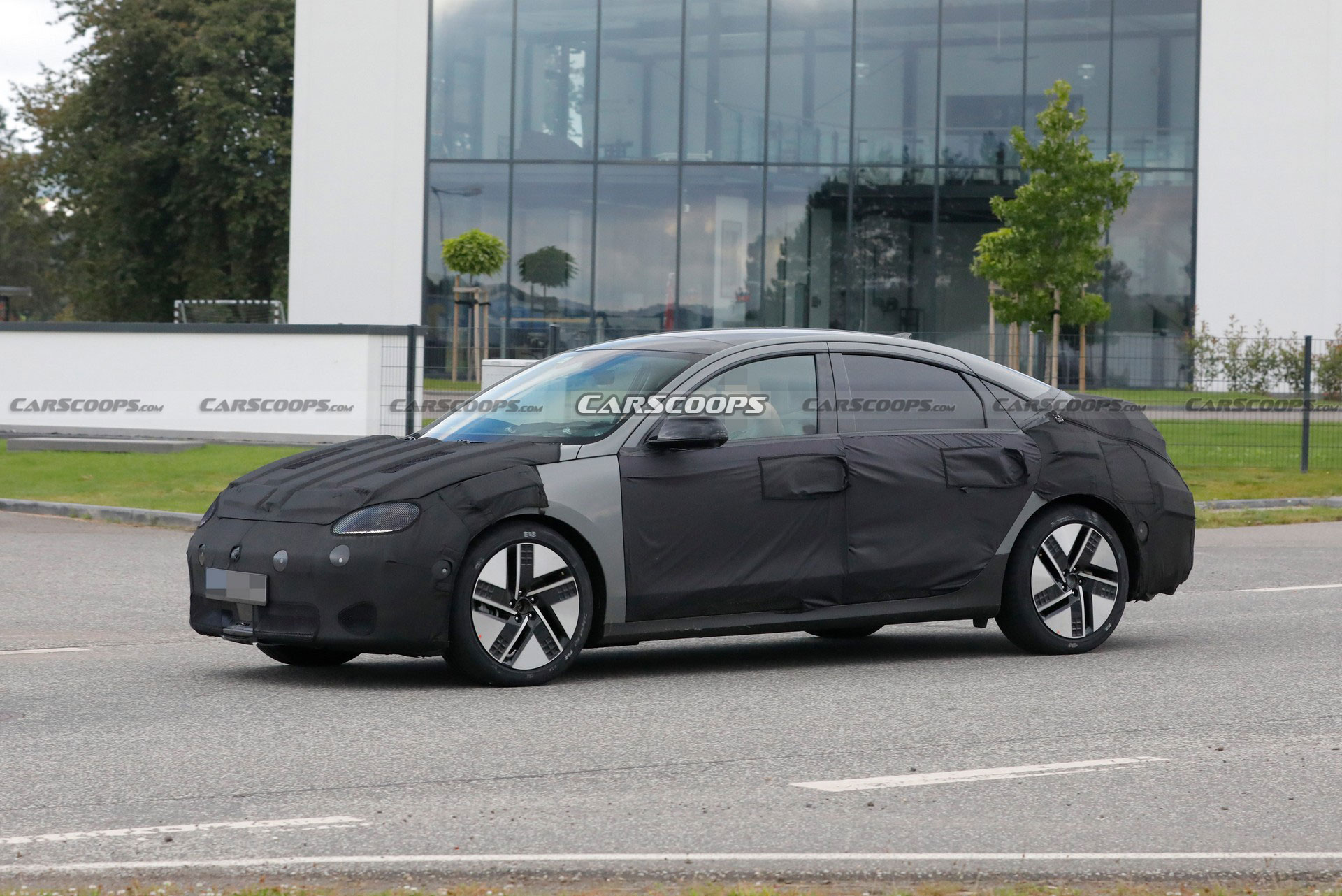 The 2023 Hyundai Ioniq 6 Is Shaping Up To Be An Electric Head Turner