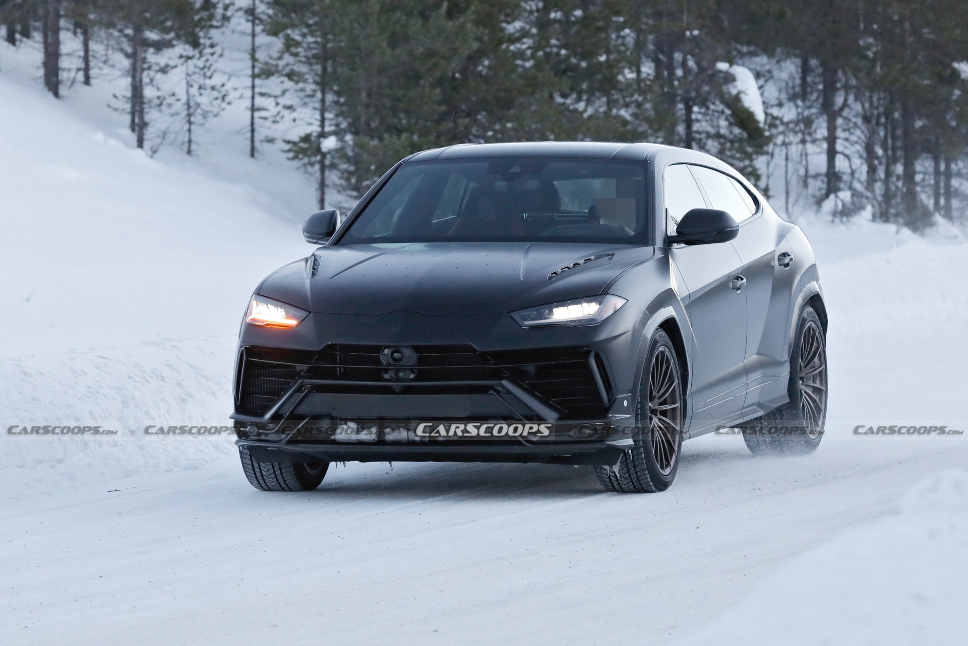Matte Black 2023 Lamborghini Urus Evo Nabbed Without Camouflage
