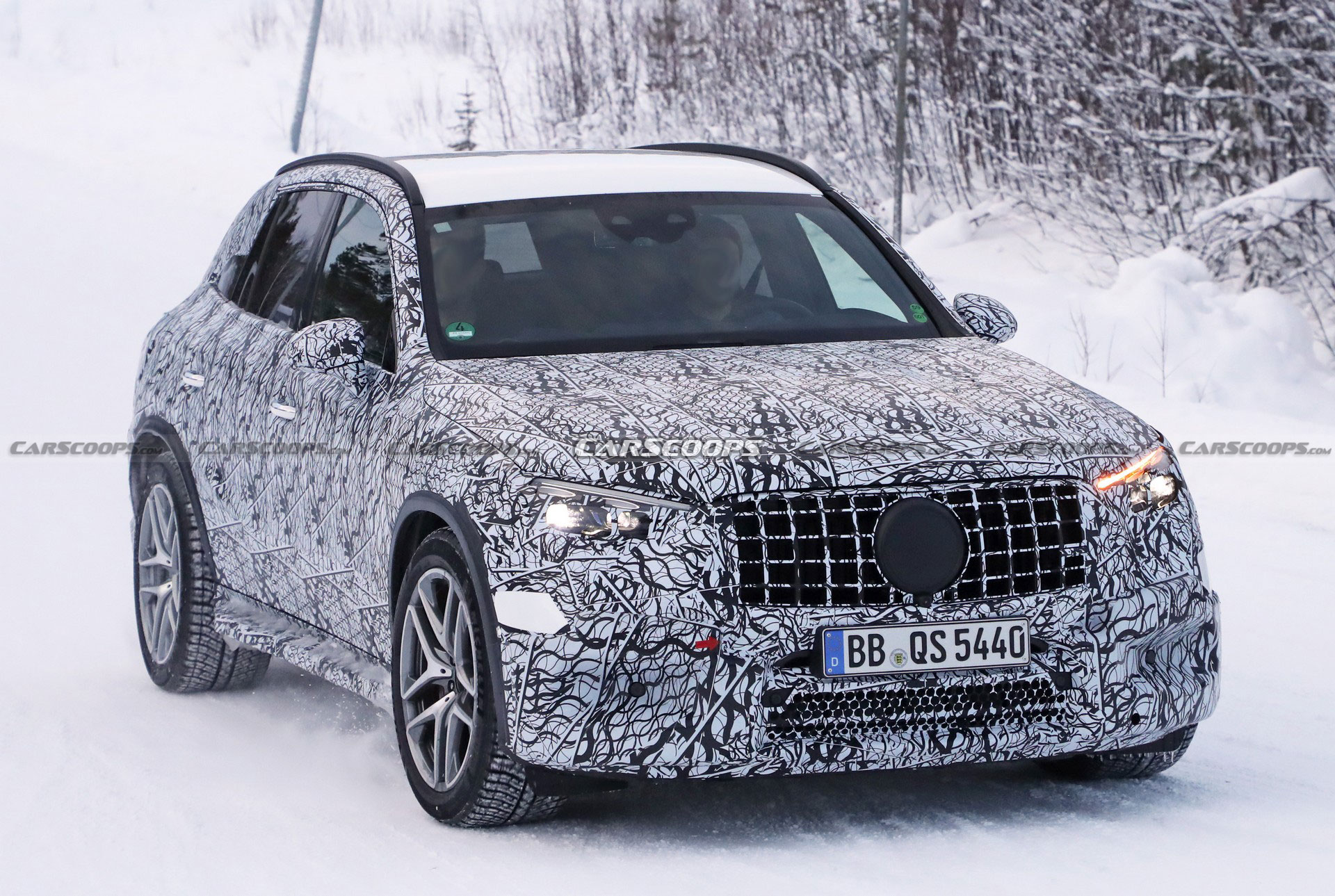 2023 Mercedes-AMG GLC 63 Spied As A High-Performance Plug-In Hybrid