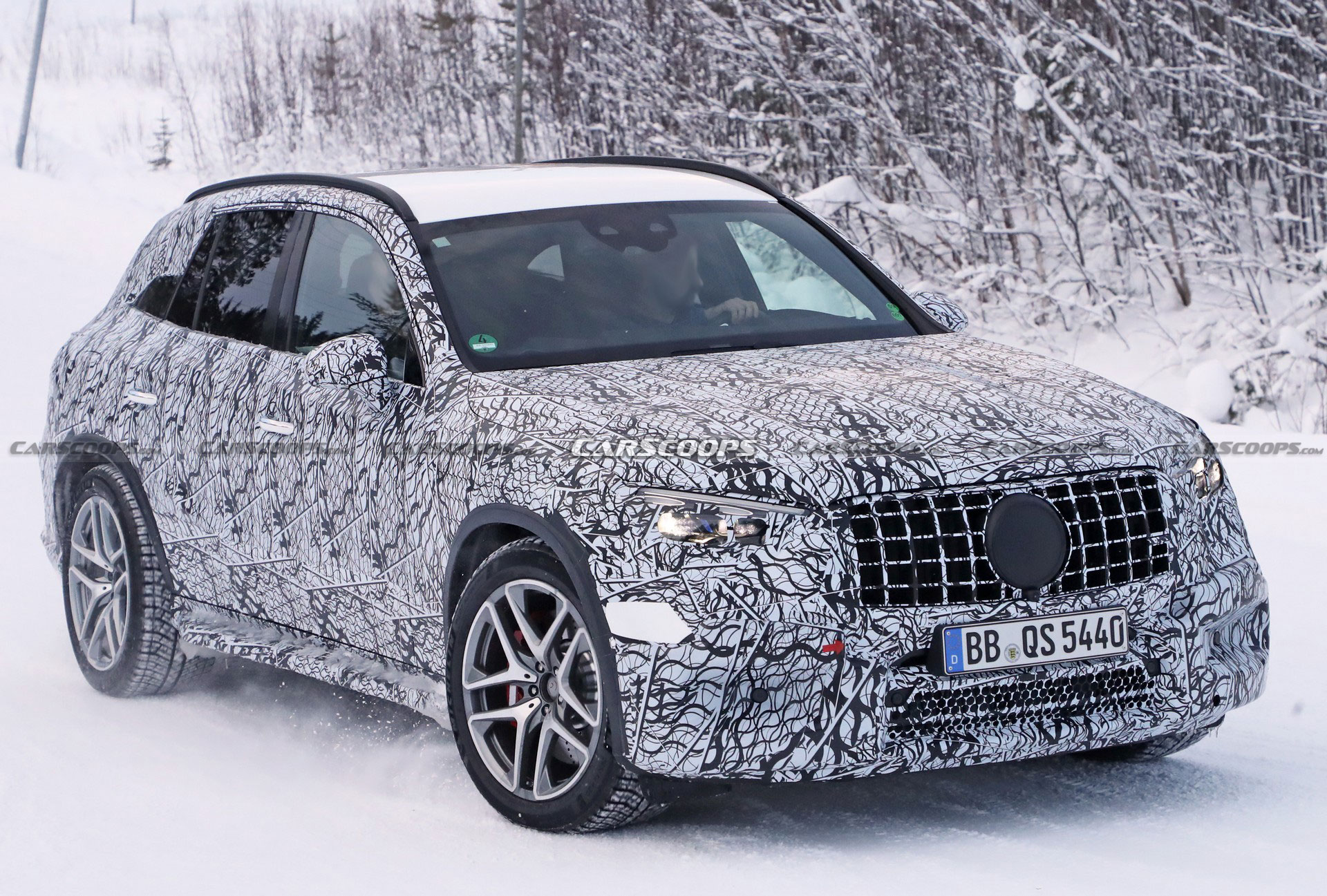 2023 Mercedes-AMG GLC 63 Spied As A High-Performance Plug-In Hybrid
