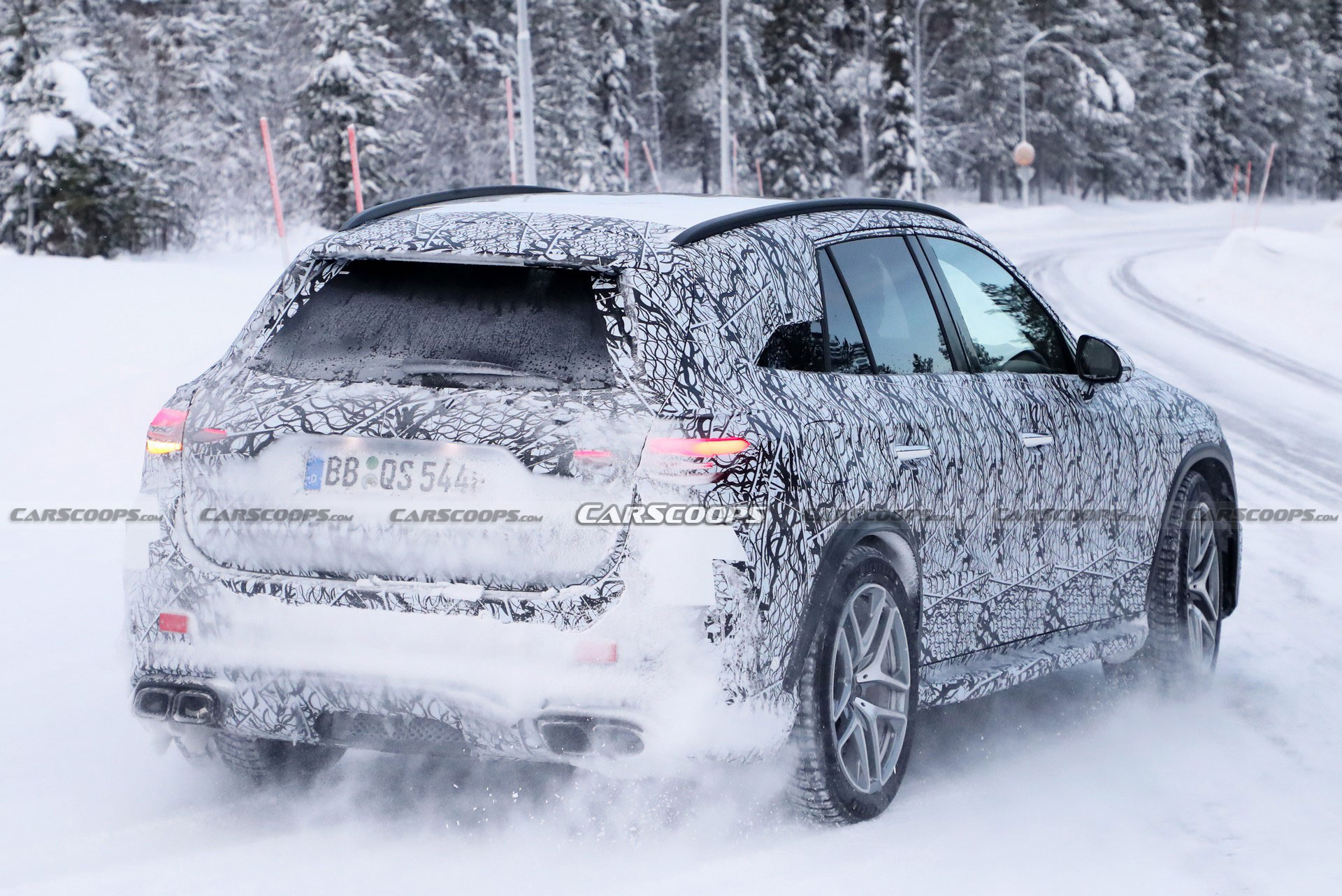 2023 Mercedes-AMG GLC 63 Spied As A High-Performance Plug-In Hybrid