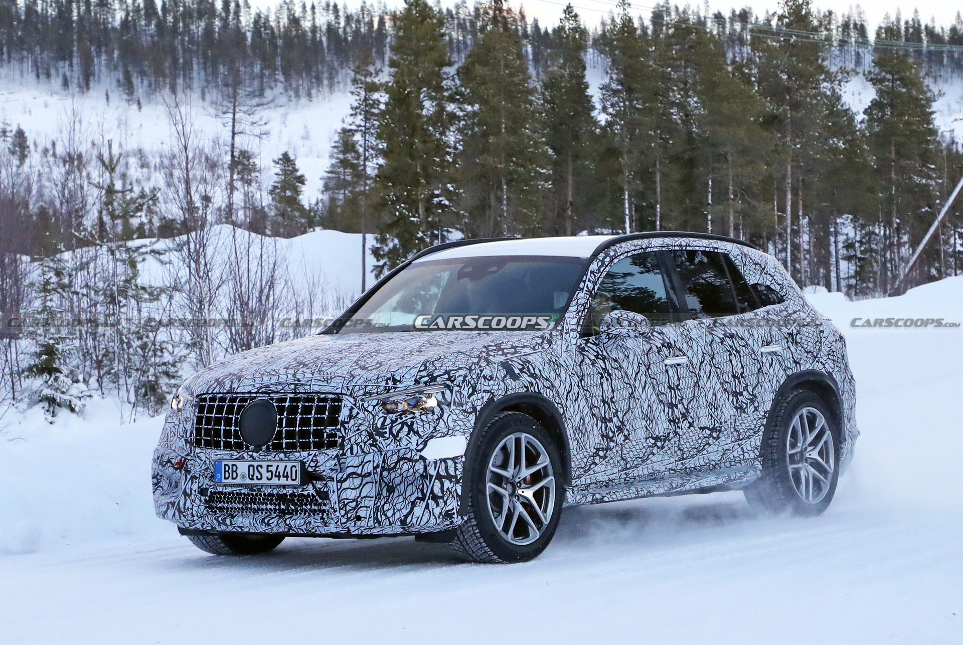 2023 Mercedes-AMG GLC 63 Spied As A High-Performance Plug-In Hybrid