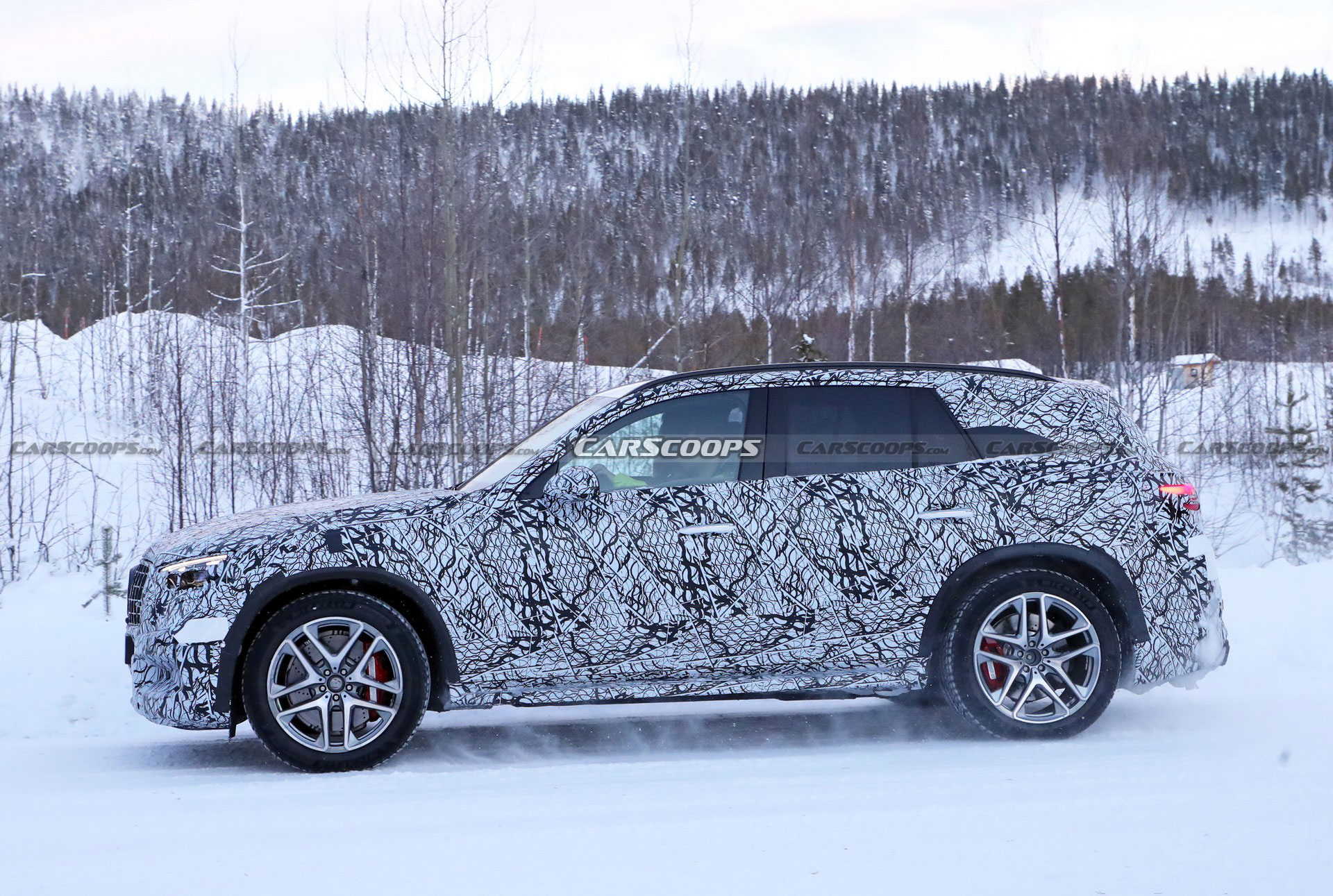 2023 Mercedes-AMG GLC 63 Spied As A High-Performance Plug-In Hybrid