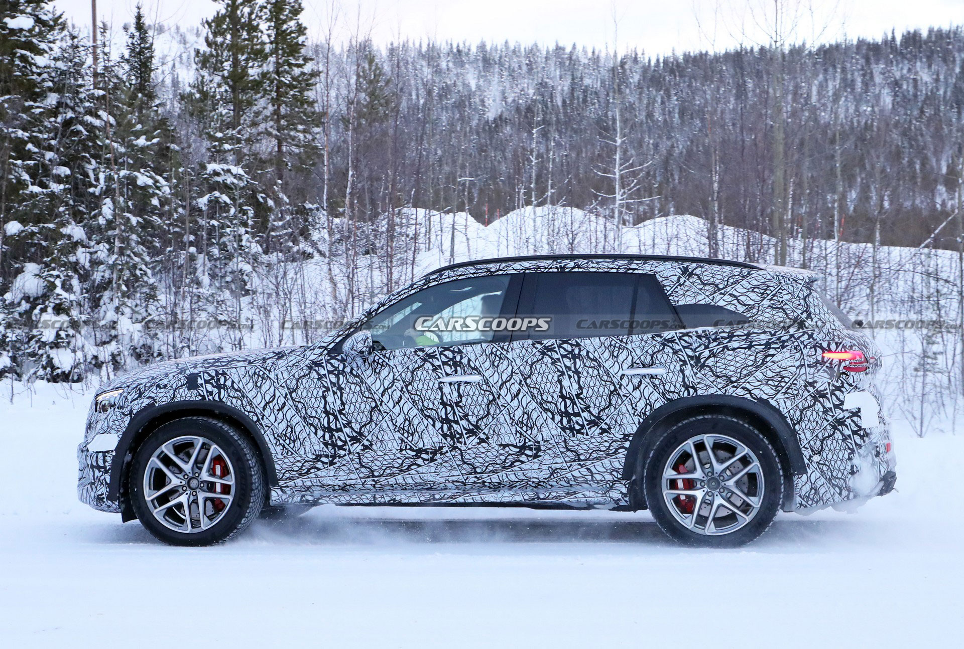 2023 Mercedes-AMG GLC 63 Spied As A High-Performance Plug-In Hybrid