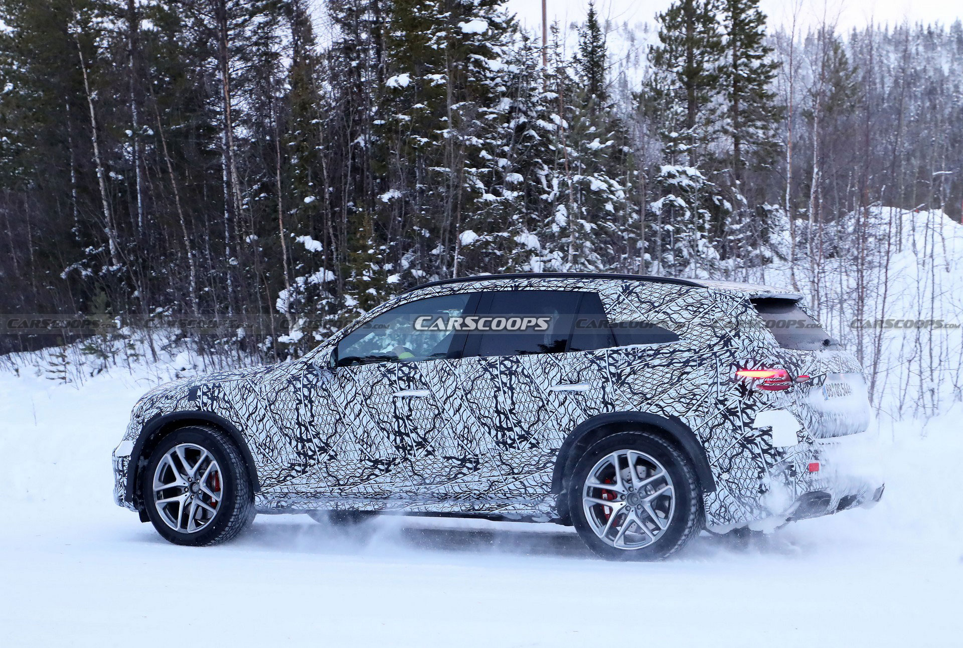 2023 Mercedes-AMG GLC 63 Spied As A High-Performance Plug-In Hybrid