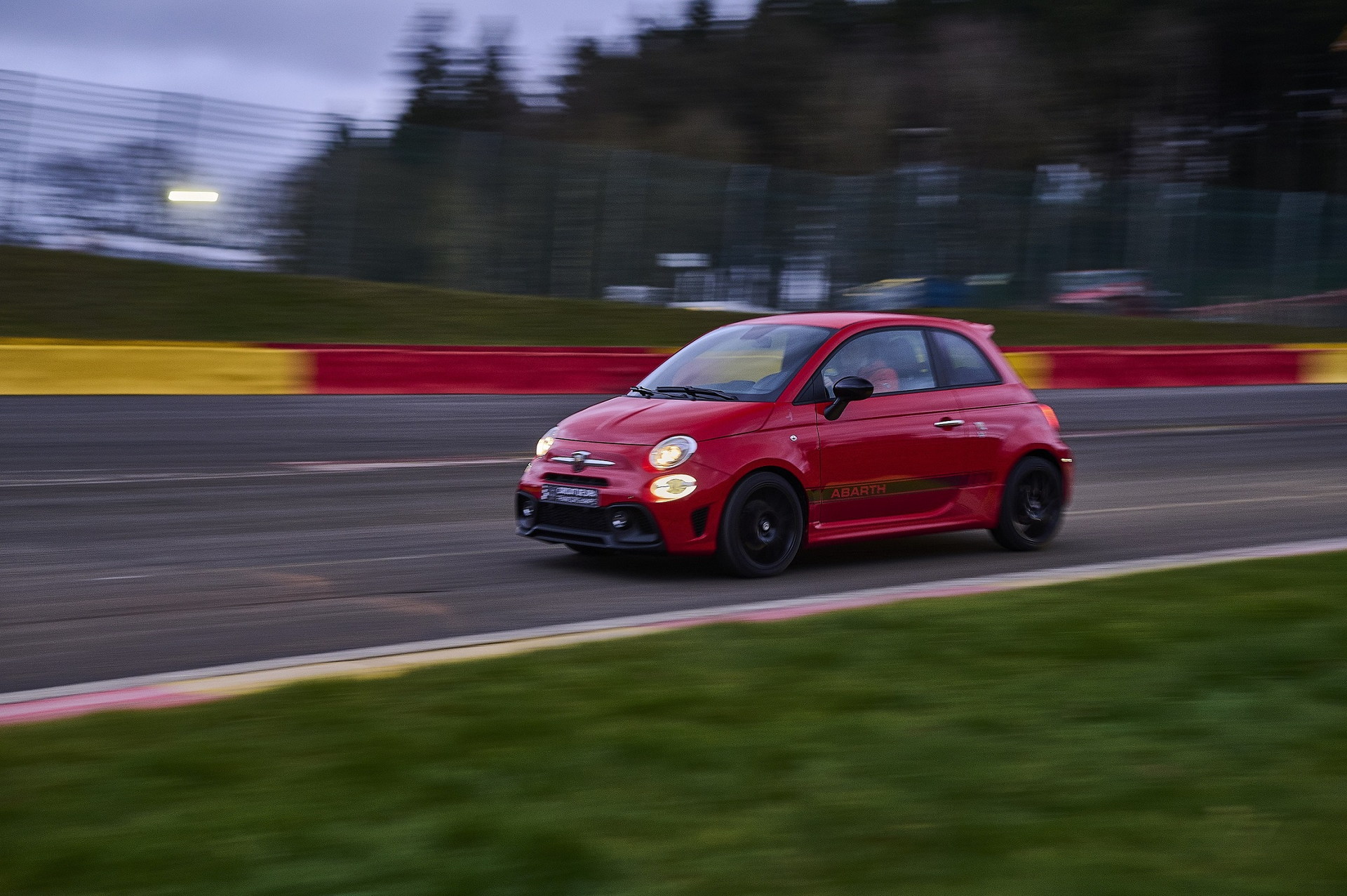 Abarth 595 Spa-Francorchamps Limited Edition Is A Belgium-Only Affair