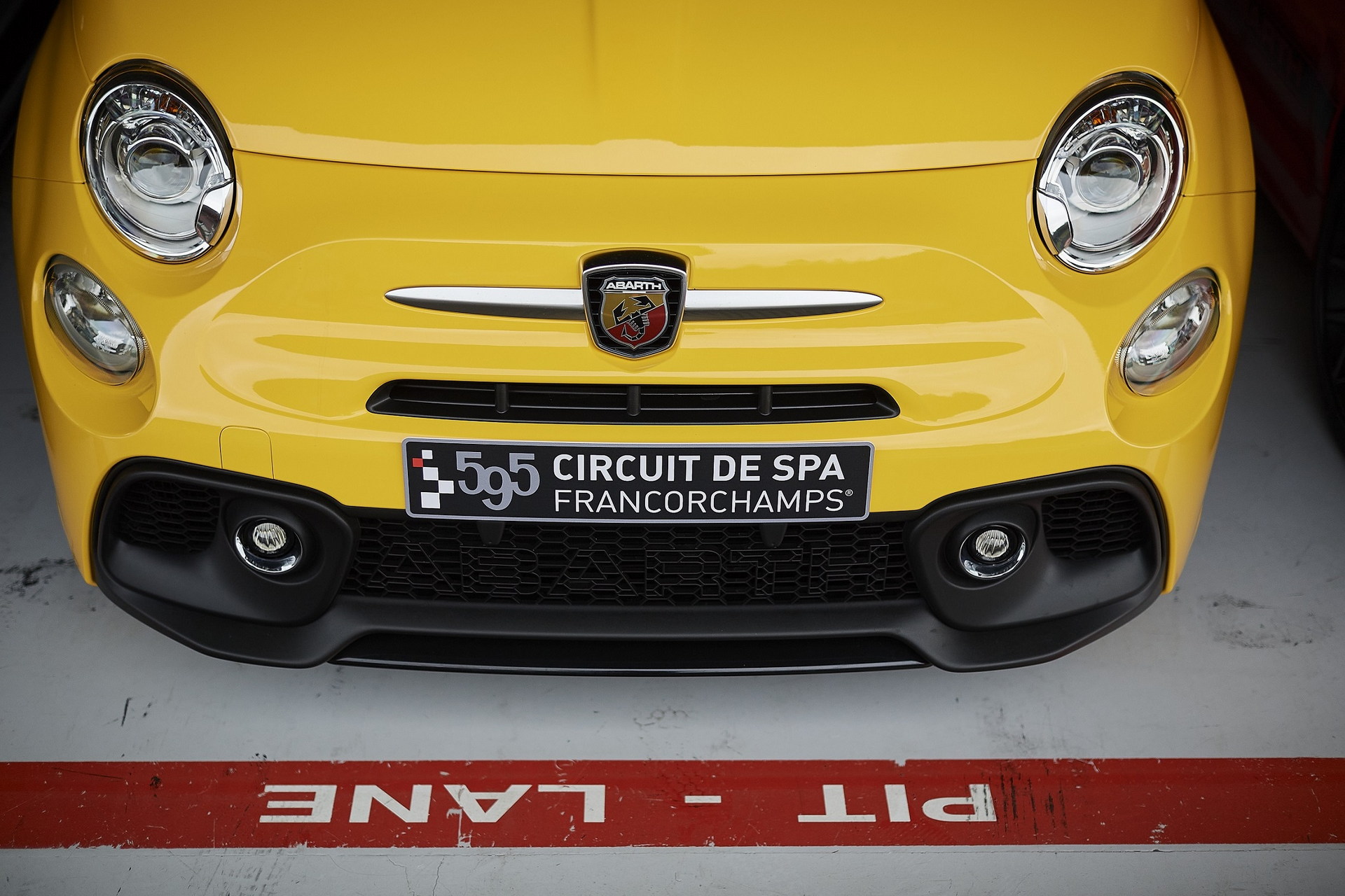 Abarth 595 Spa-Francorchamps Limited Edition Is A Belgium-Only Affair