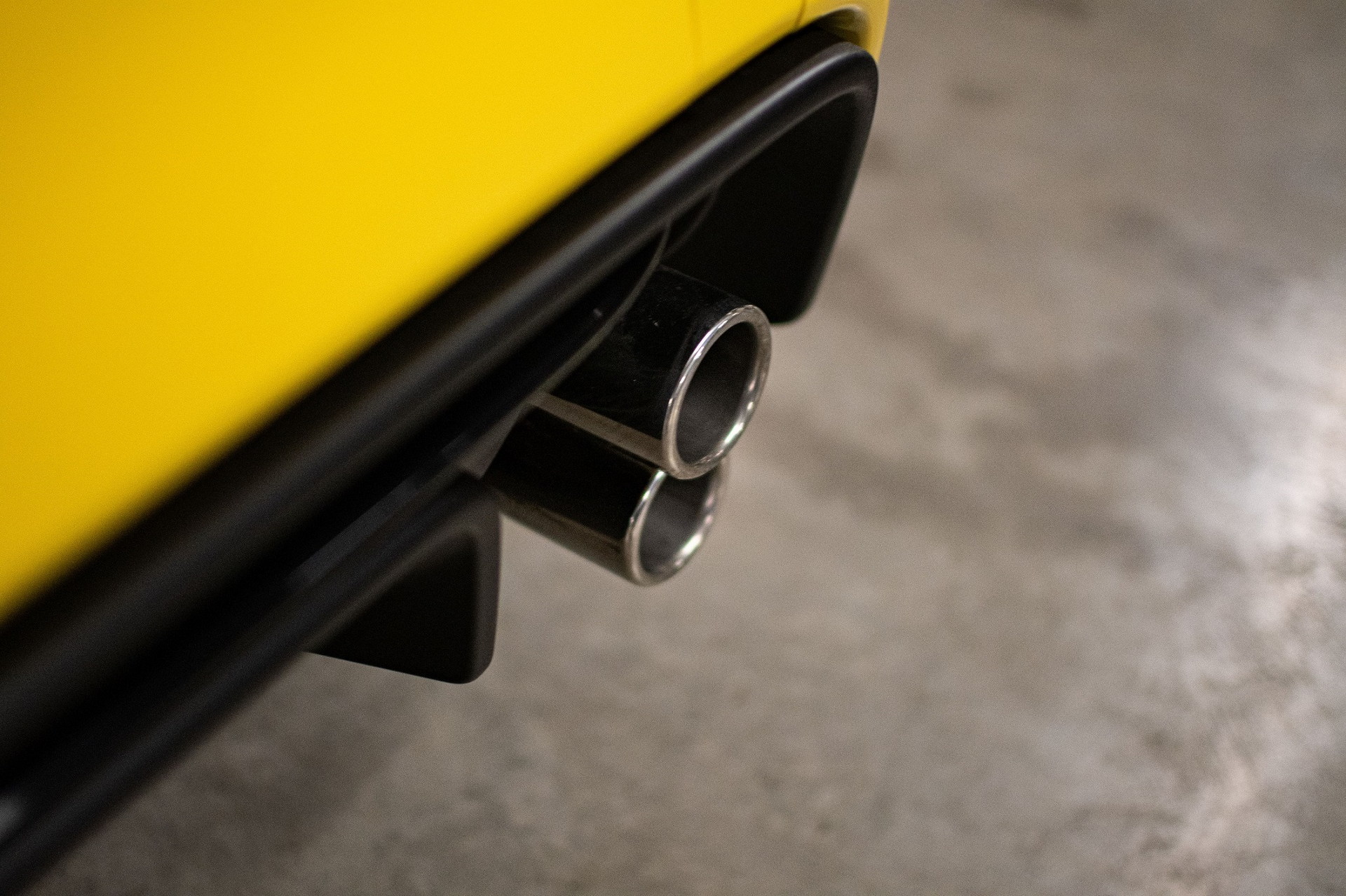 Abarth 595 Spa-Francorchamps Limited Edition Is A Belgium-Only Affair