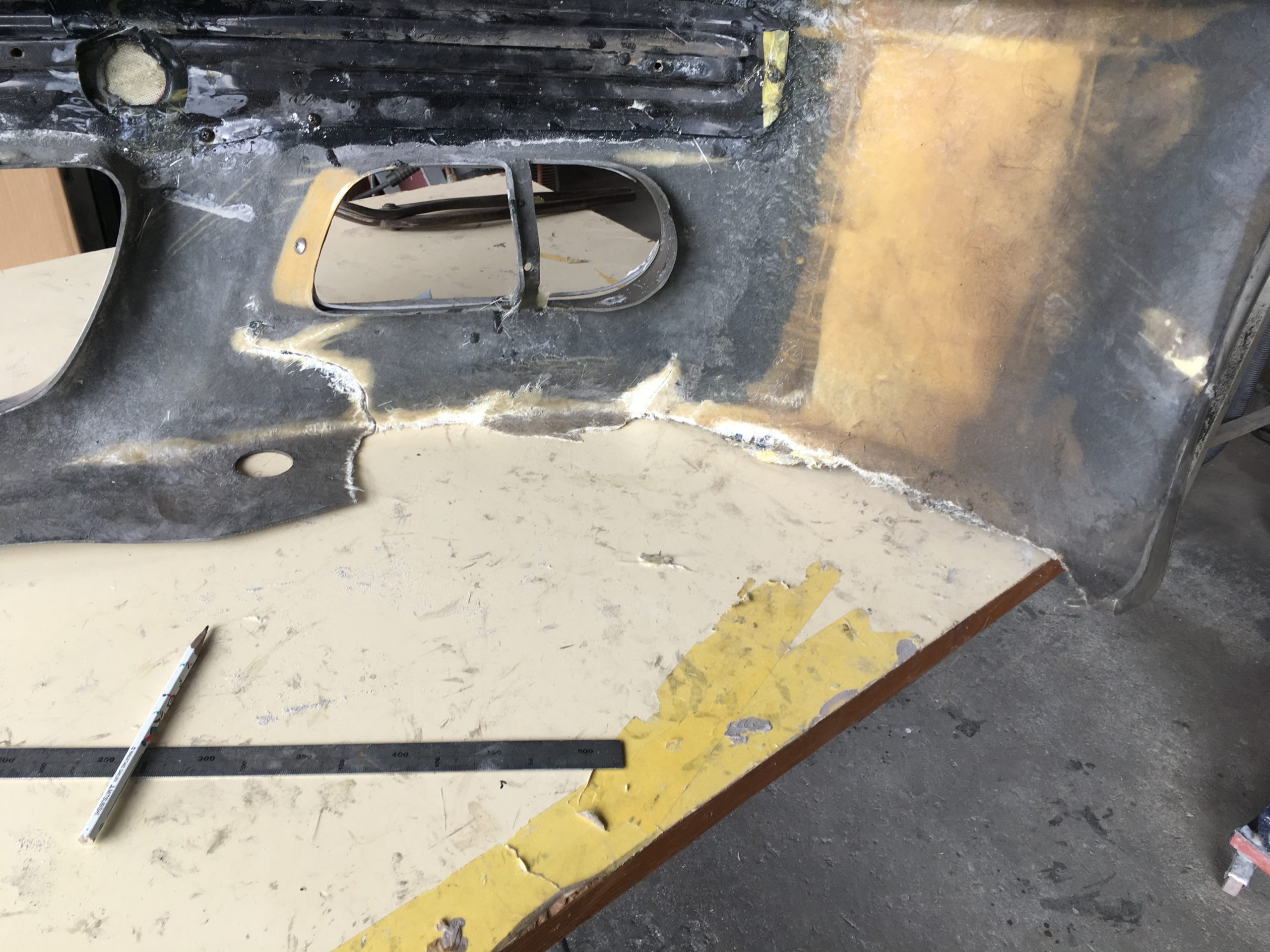 This Acura Legend Coupe With BMW E46 Front And E60 Rear Lights Actually Looks Nice