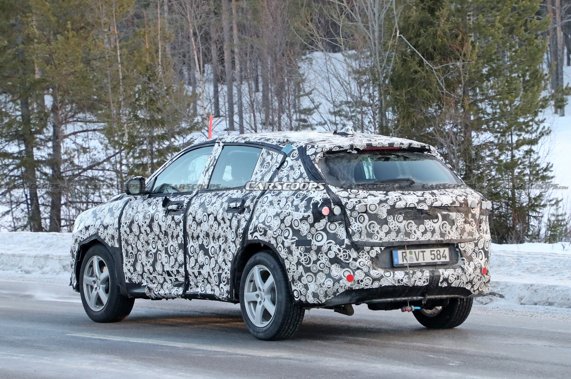 2023 Alfa Romeo Tonale Spied One Last Time Before February 8 Debut