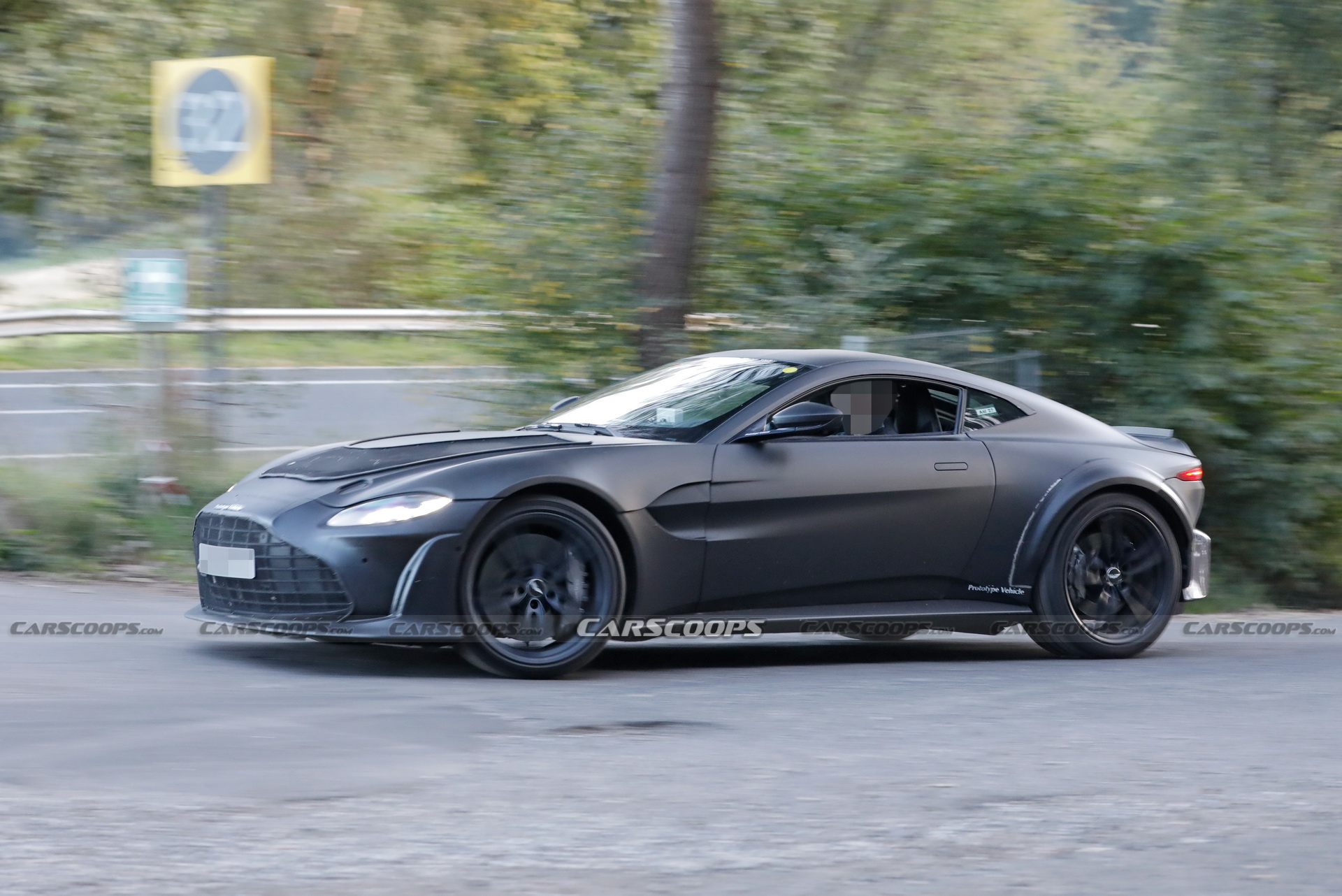 The New Aston Martin V12 Vantage Looks Very Mean And Very Wide