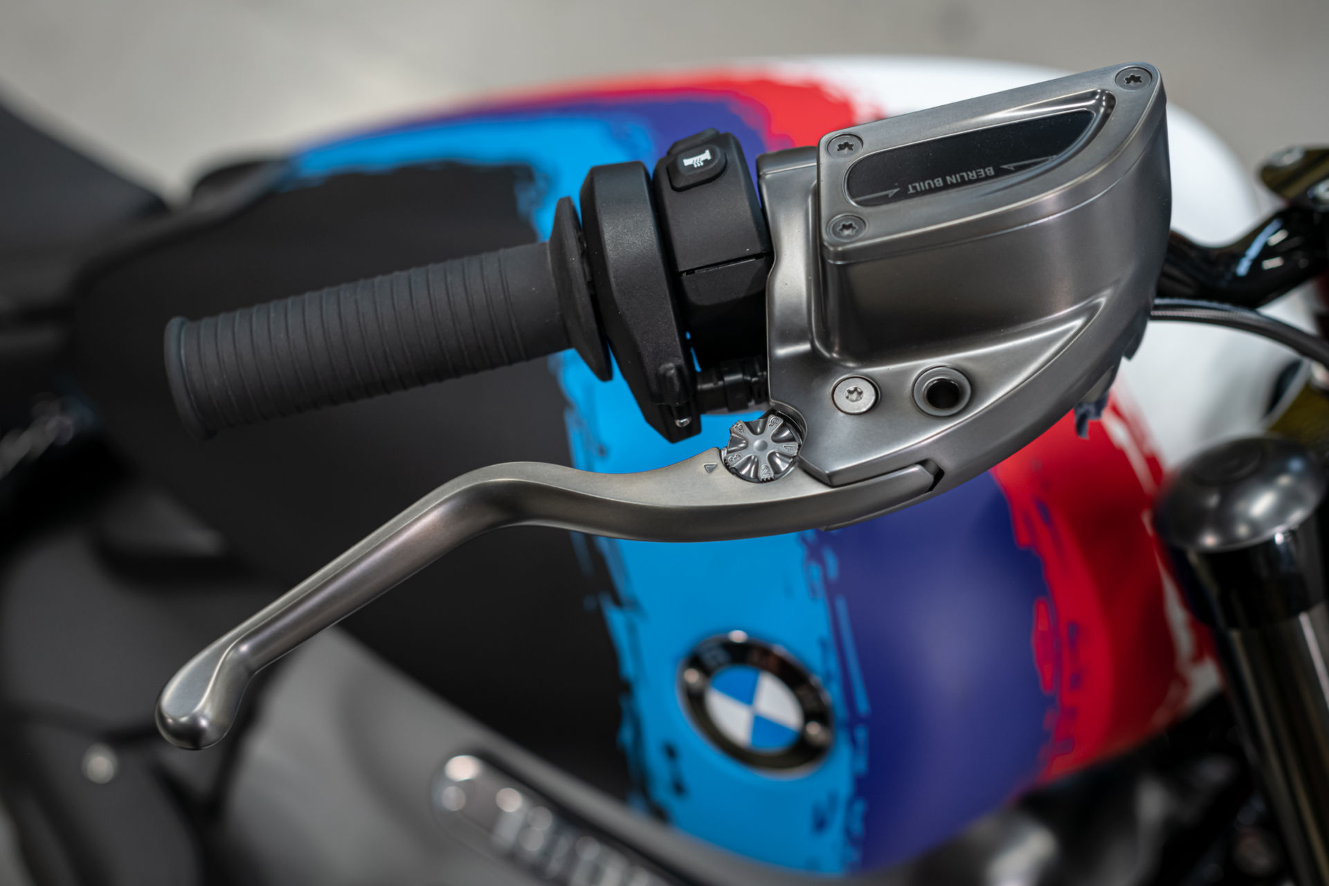 BMW Unveils Two Custom R 18s At Verona Motor Bike Expo