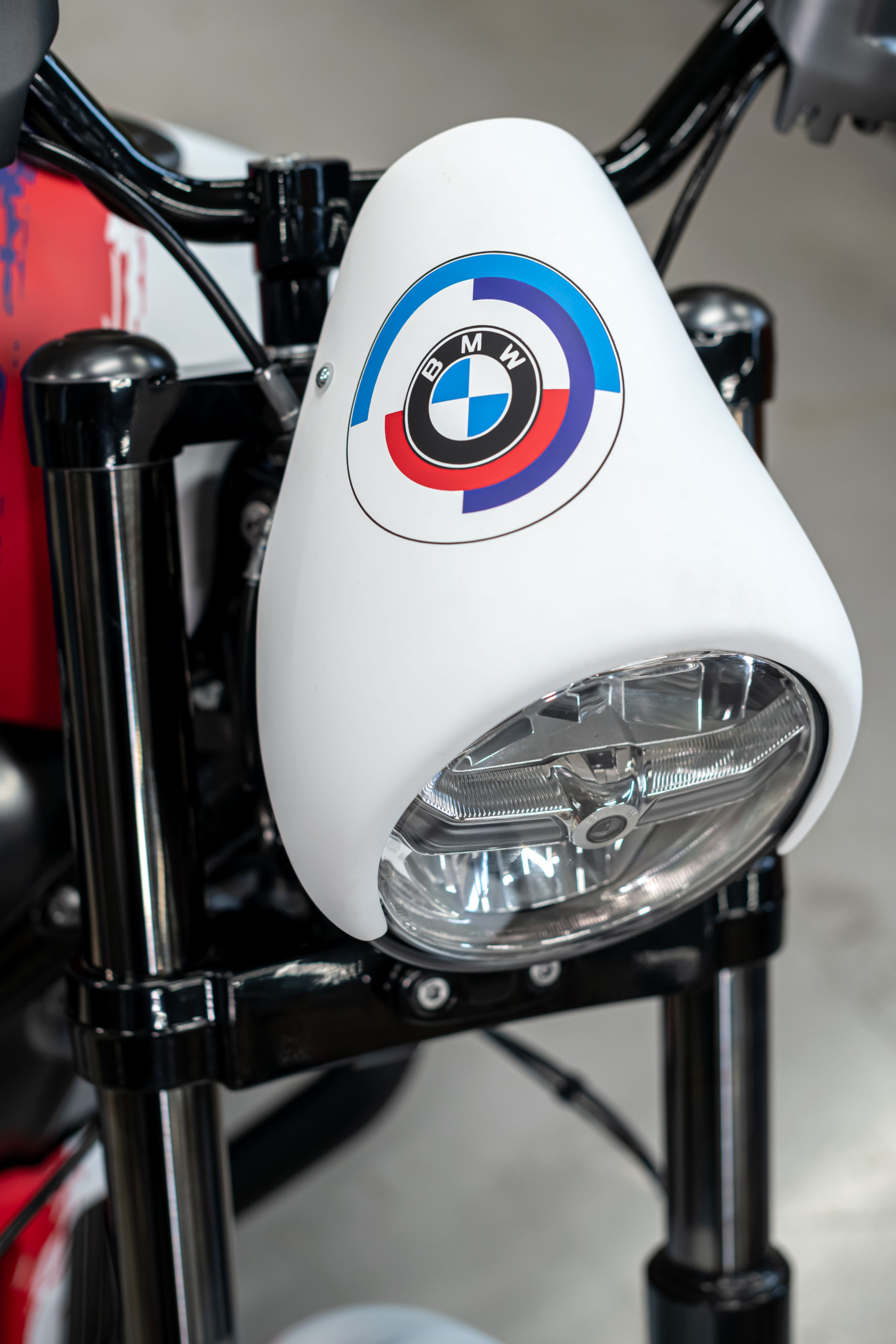 BMW Unveils Two Custom R 18s At Verona Motor Bike Expo