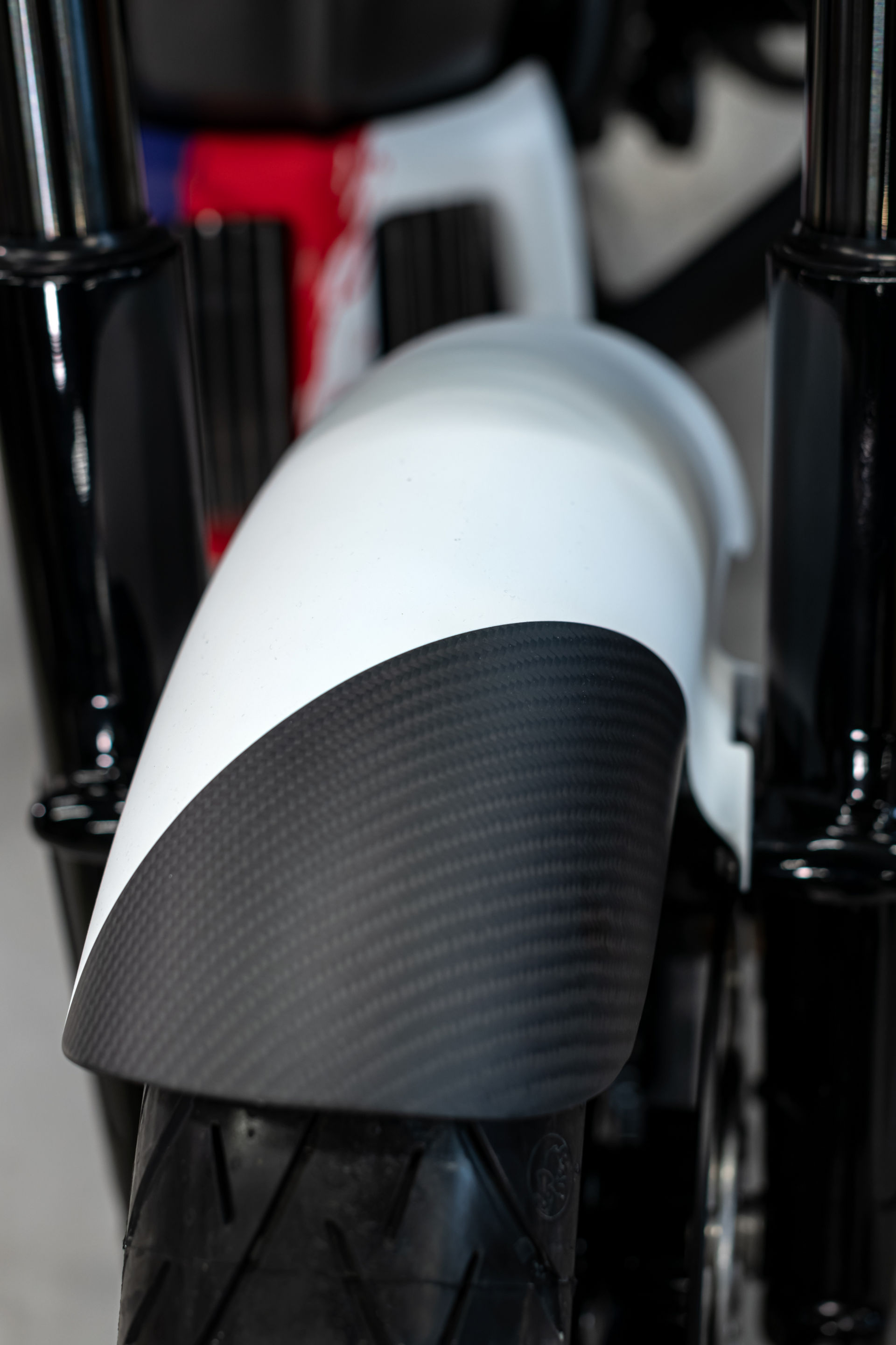 BMW Unveils Two Custom R 18s At Verona Motor Bike Expo