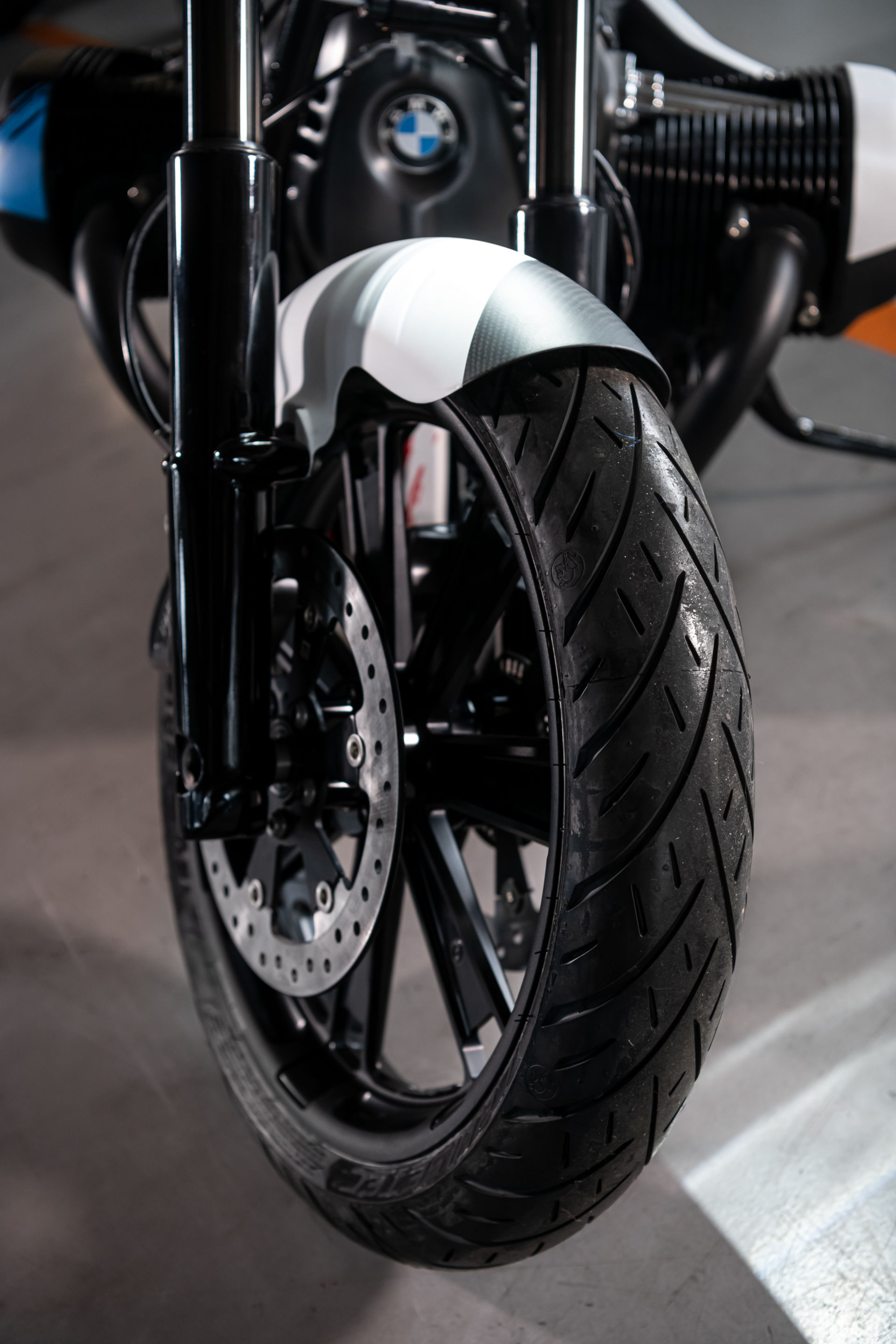 BMW Unveils Two Custom R 18s At Verona Motor Bike Expo