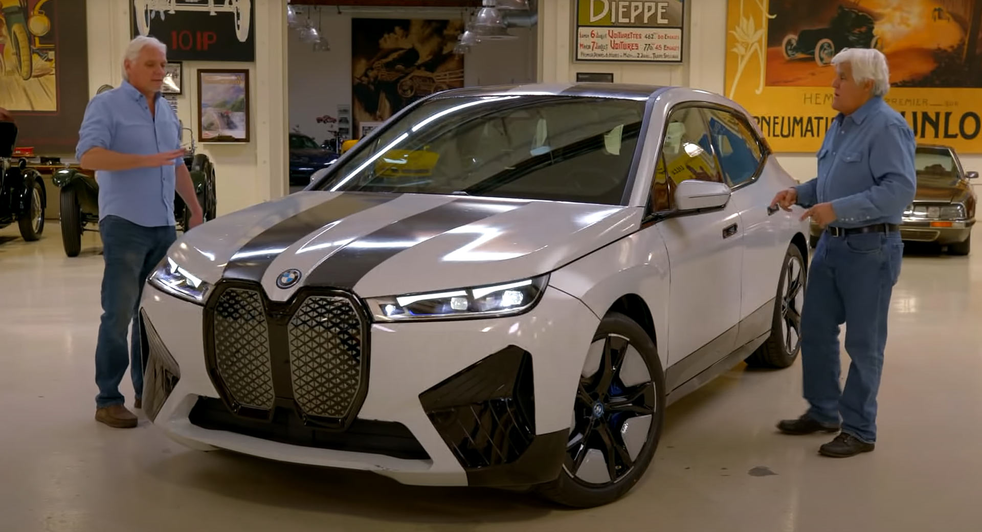 Jay Leno Has Some Questions About BMW iX’s Color-Shifting Tech Auto Recent