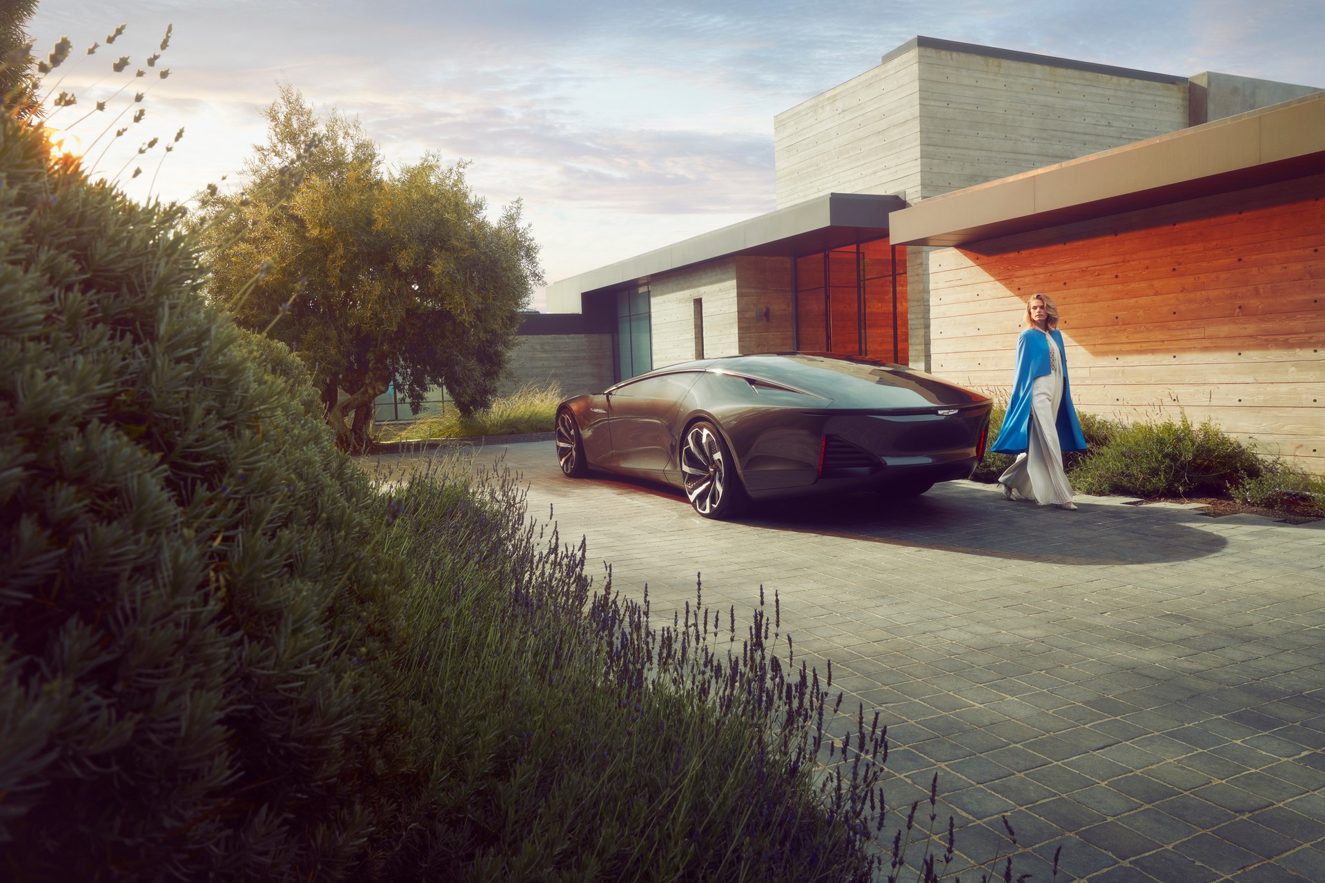 Cadillac InnerSpace Concept Debuts As A Luxurious, Autonomous Coupe