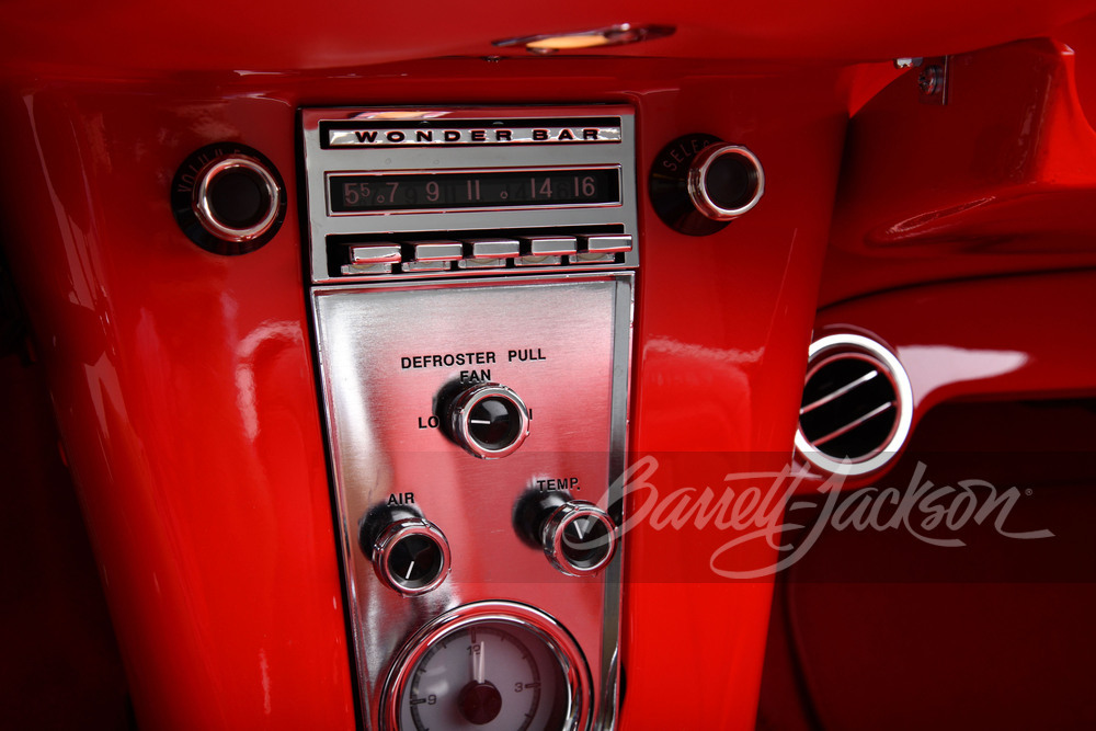 Stunningly Gorgeous 1958 Corvette Restomod Rides On C7 Chassis With An LT1 V8