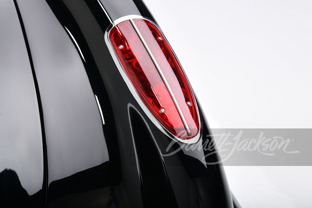 Stunningly Gorgeous 1958 Corvette Restomod Rides On C7 Chassis With An LT1 V8