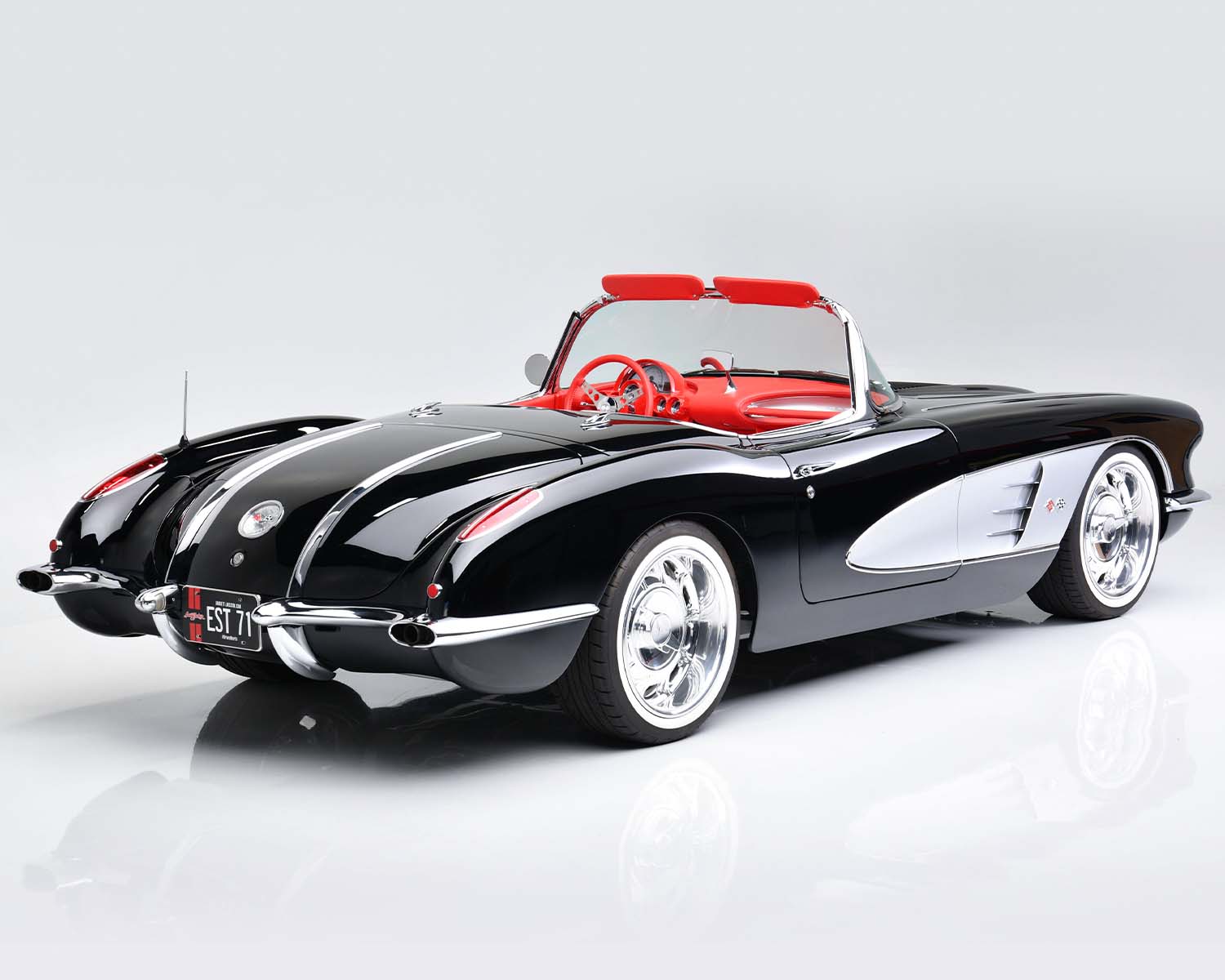 Stunningly Gorgeous 1958 Corvette Restomod Rides On C7 Chassis With An LT1 V8
