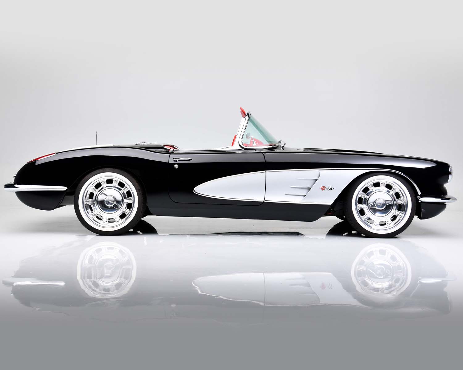 Stunningly Gorgeous 1958 Corvette Restomod Rides On C7 Chassis With An LT1 V8