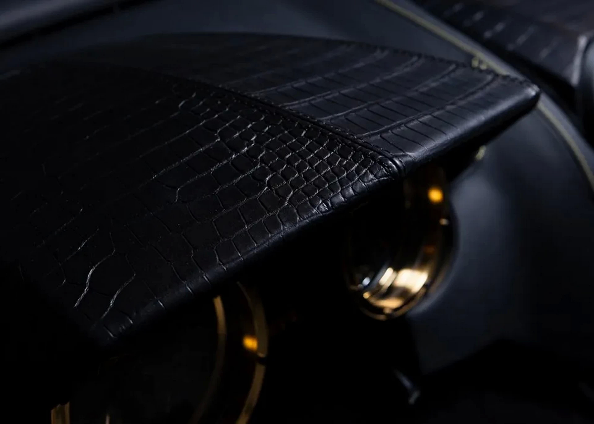 There’s A Mercedes Hiding Under Dartz’s Armored Prombron Black Alligator MMXX “Black Tiger Moon Edition”