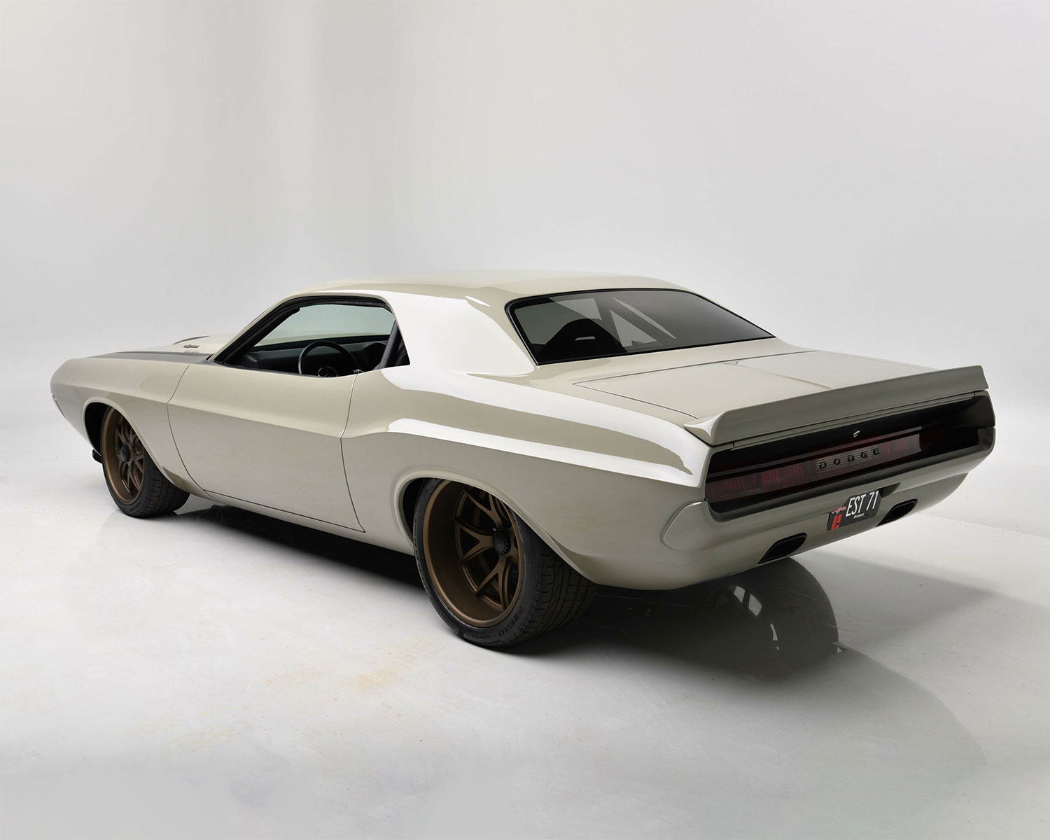 Restomod 1973 Dodge Challenger Will Chastise You With Its Supercharged 6.4L HEMI V8