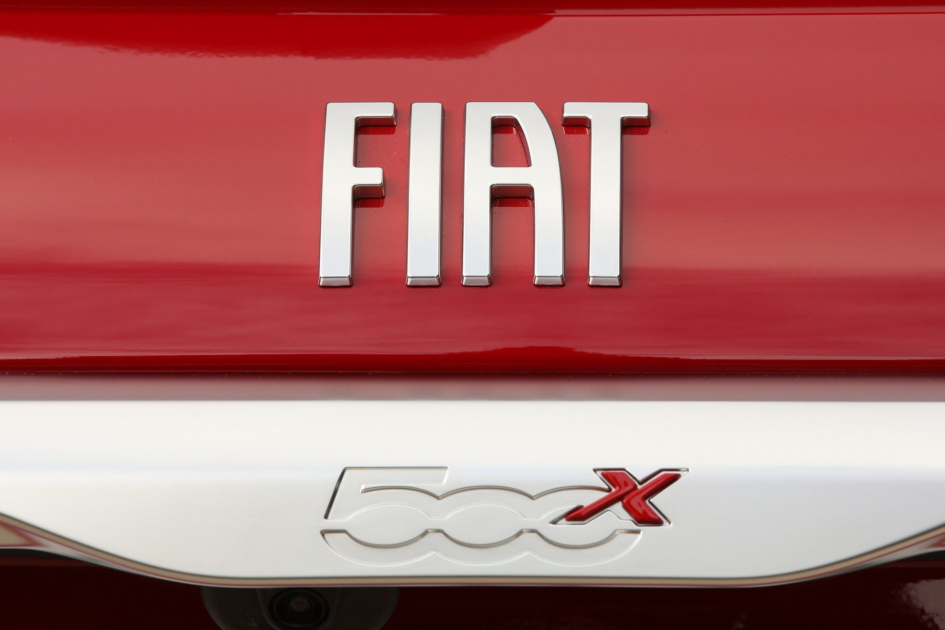 Fiat Debuts 500 RED With A Sanitizing Glovebox And UV-C Lamp, New Tipo Cross SW And More For 2022