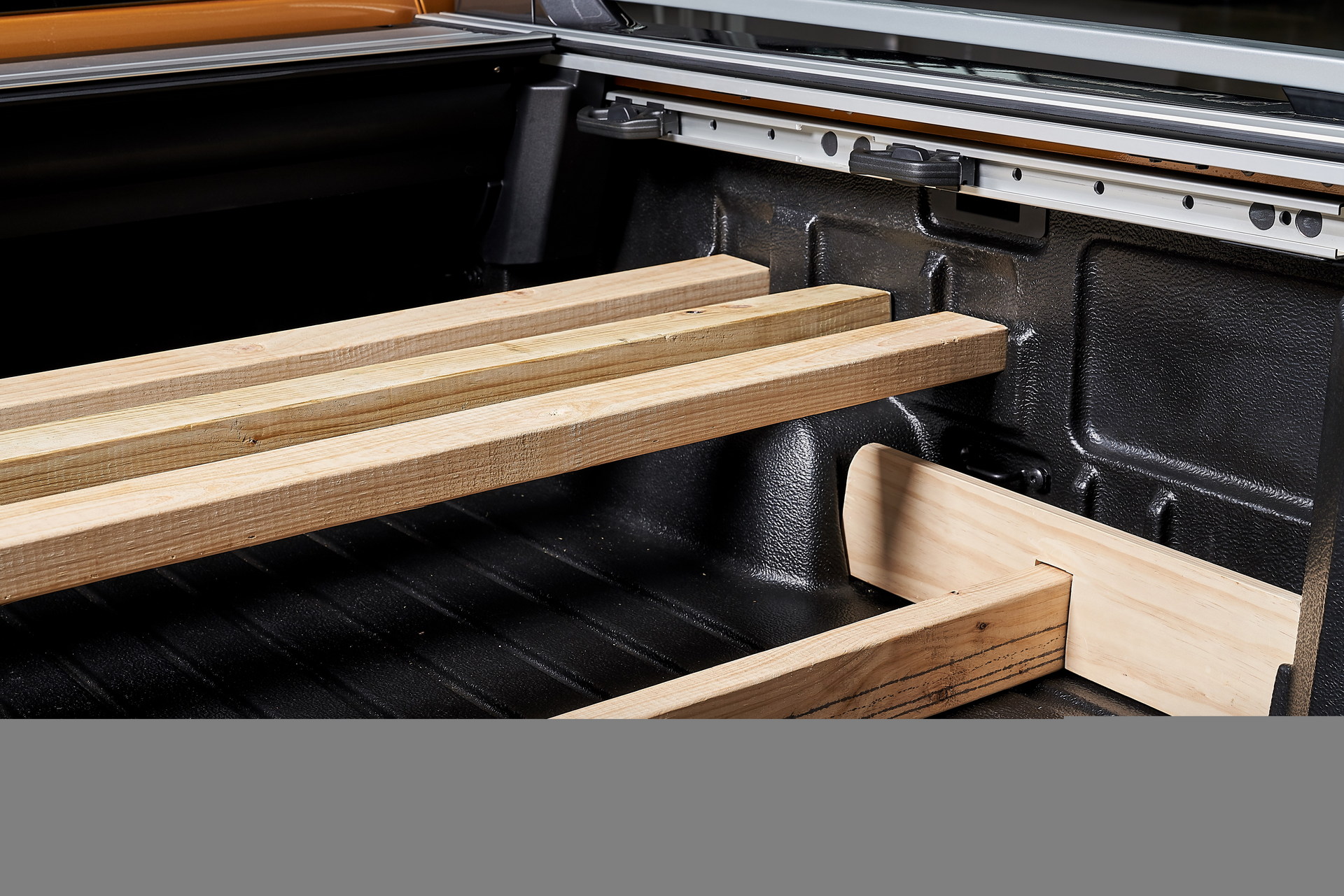 Europe’s Ford Ranger Pickup Shows Off Its Practical Features