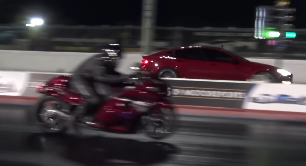 Modded Suzuki Hayabusa Fights To End Tesla Model S Plaid’s Drag Strip Reign