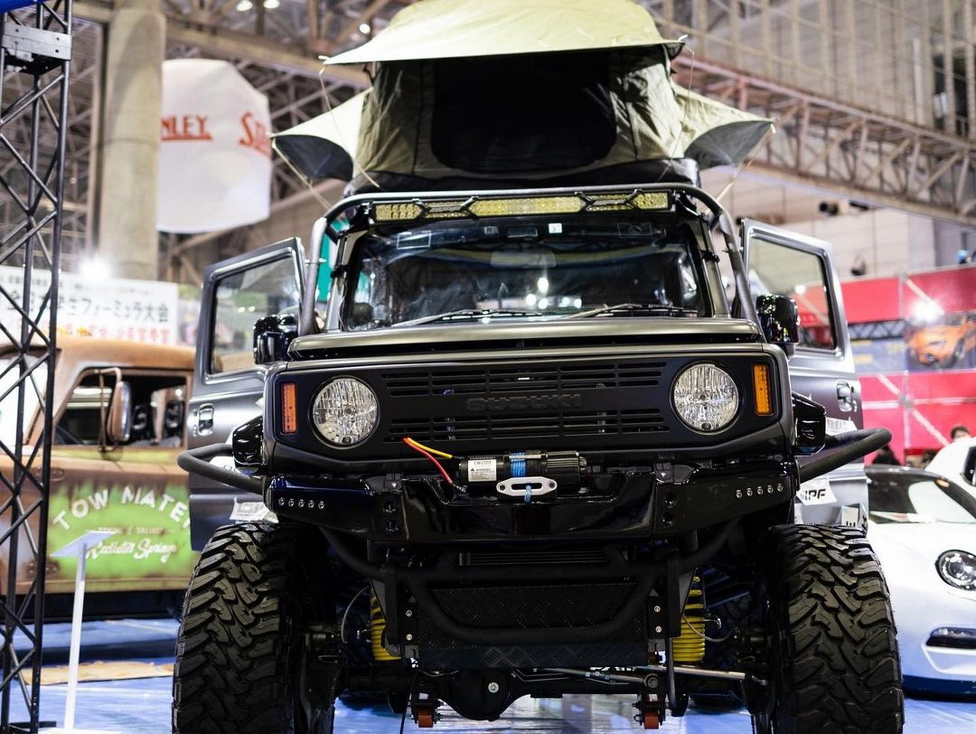 Japanese Students Built A Lifted Five-Door Suzuki Jimny Called “Mountain God”