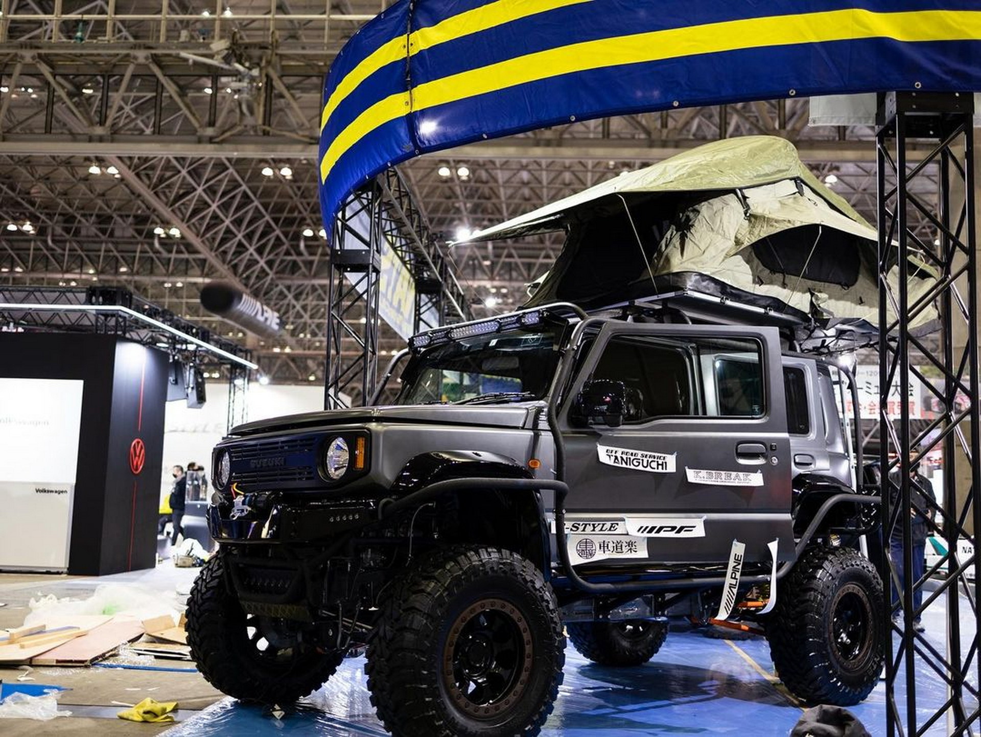 Japanese Students Built A Lifted Five-Door Suzuki Jimny Called “Mountain God”