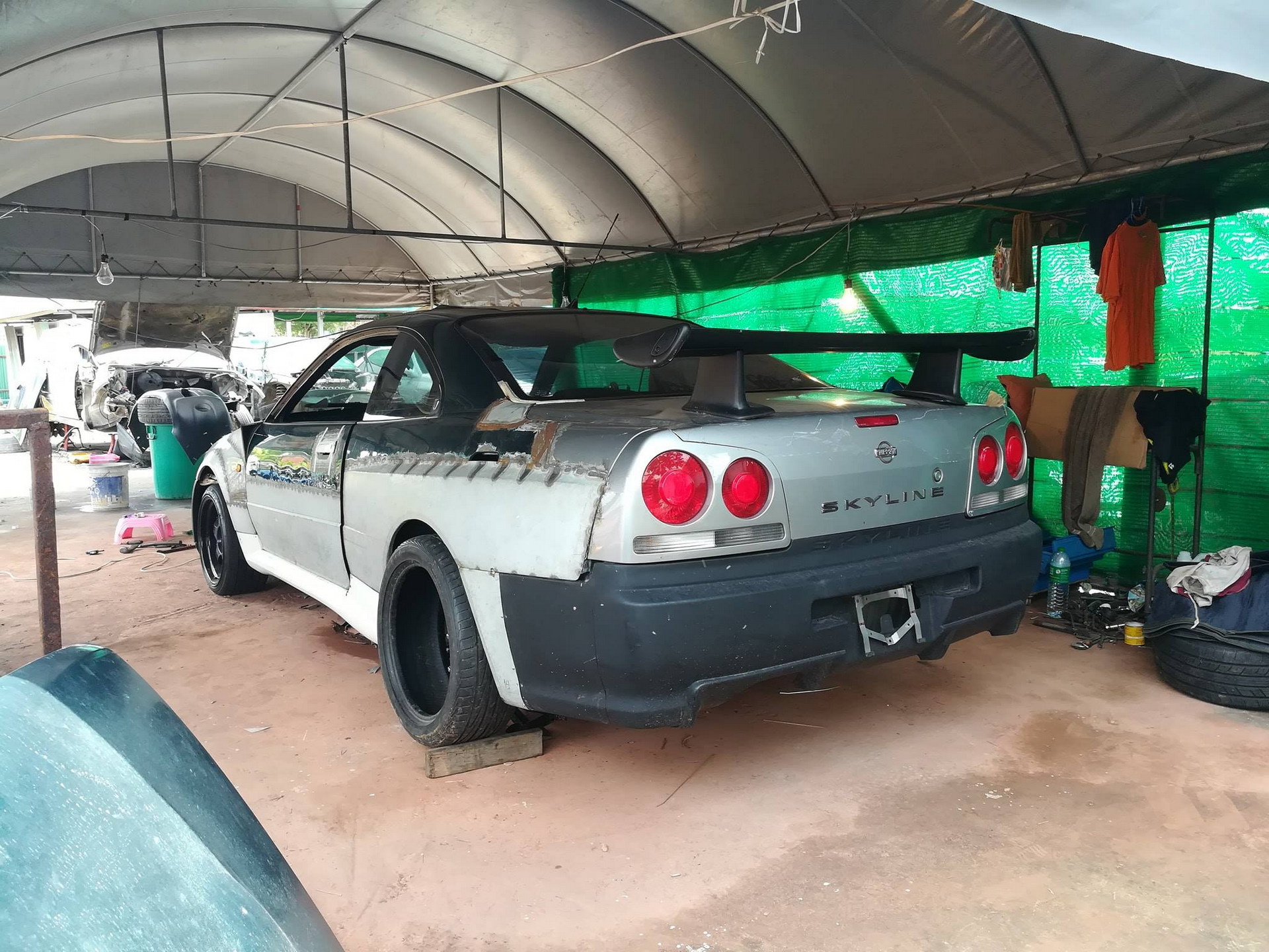 Here’s Your $10k Nissan GT-R R34 Replica From Thailand Based On A Rover 200 Coupé