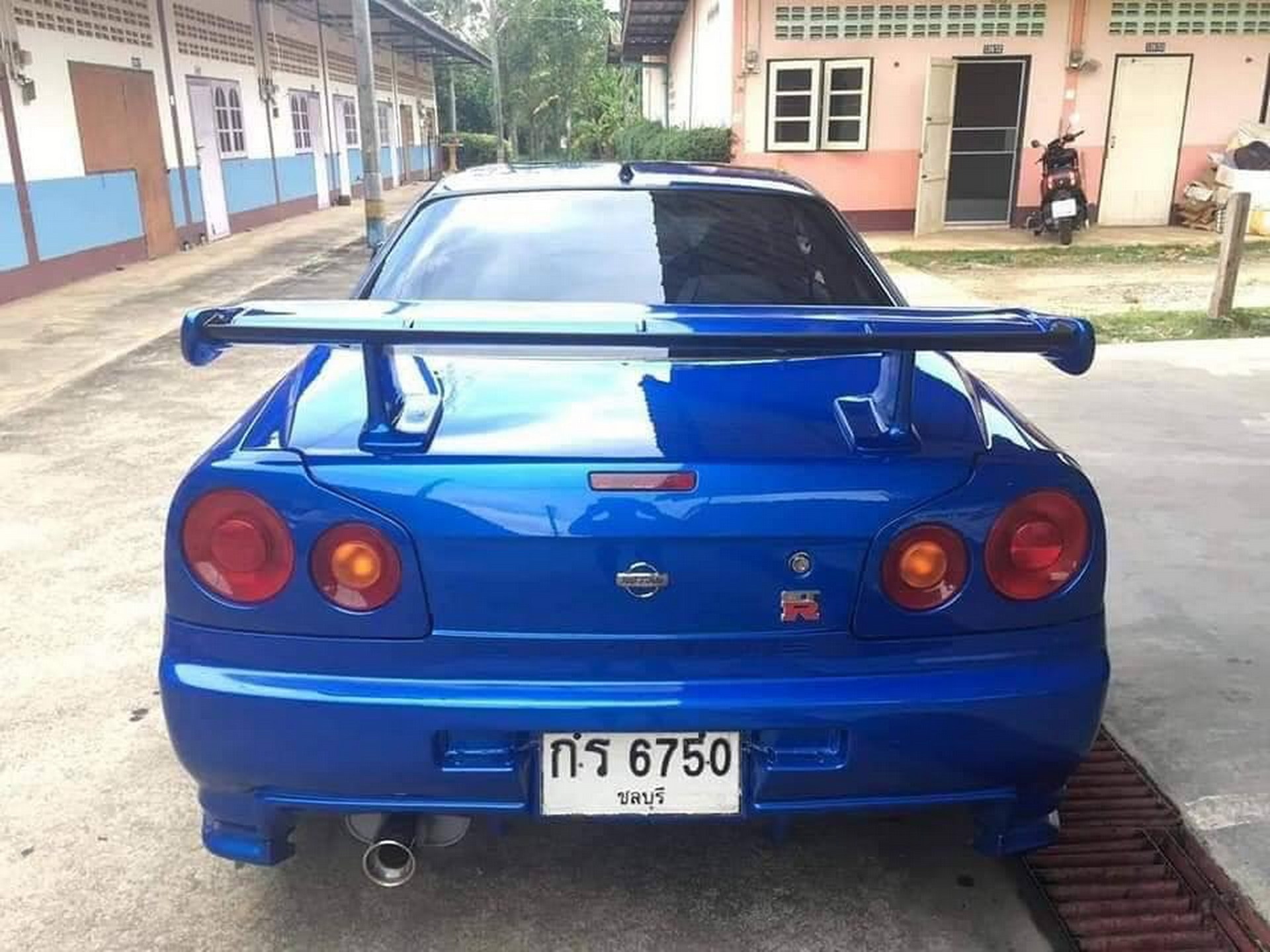 Here’s Your $10k Nissan GT-R R34 Replica From Thailand Based On A Rover 200 Coupé