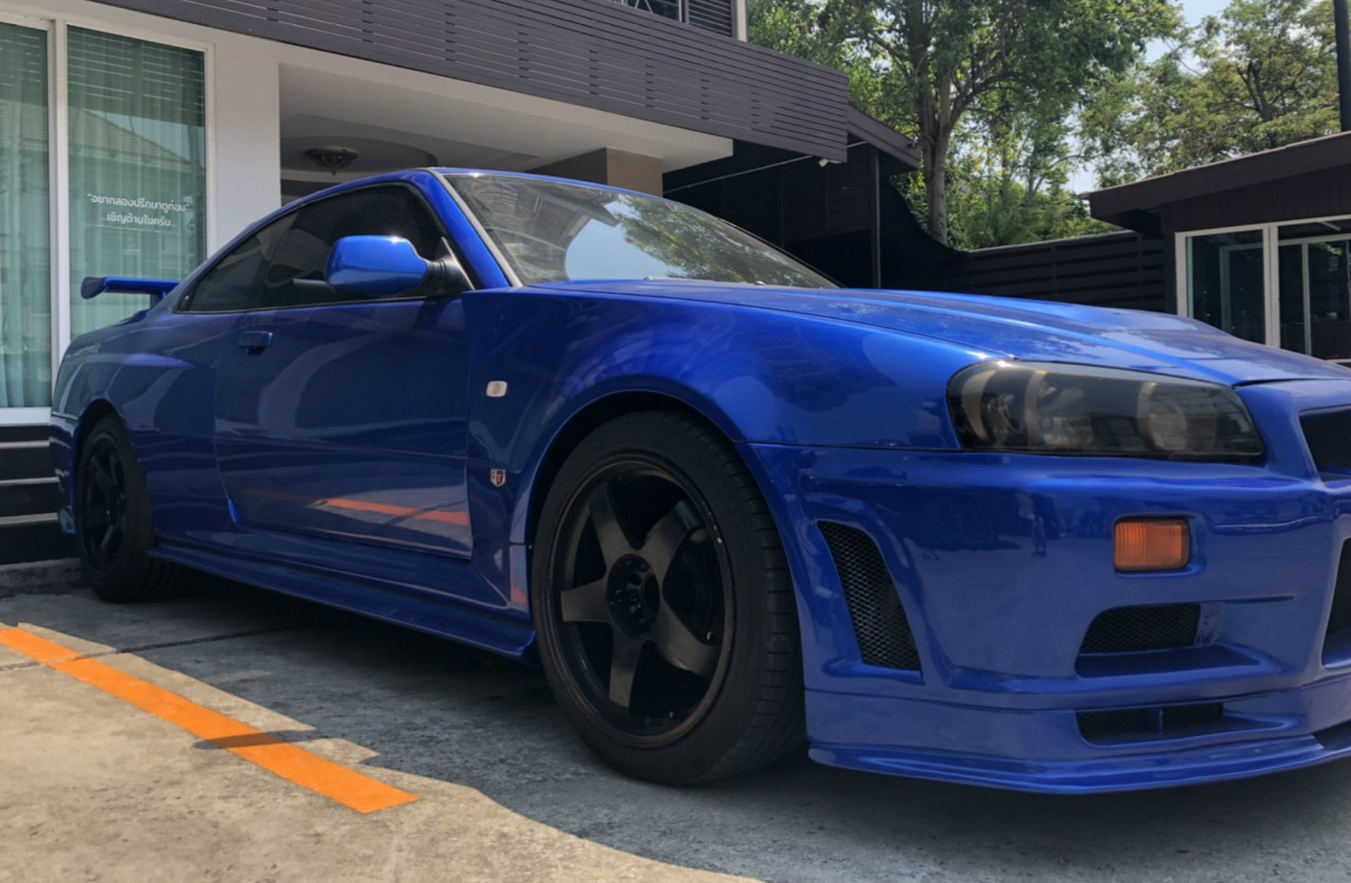 Here’s Your $10k Nissan GT-R R34 Replica From Thailand Based On A Rover 200 Coupé