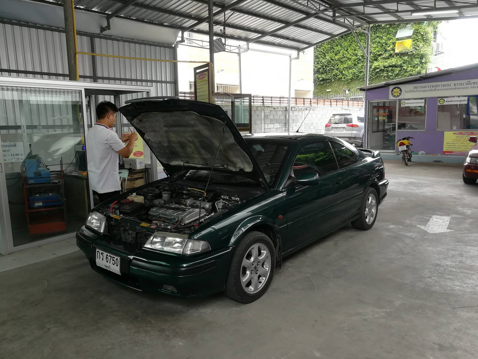 Here’s Your $10k Nissan GT-R R34 Replica From Thailand Based On A Rover 200 Coupé
