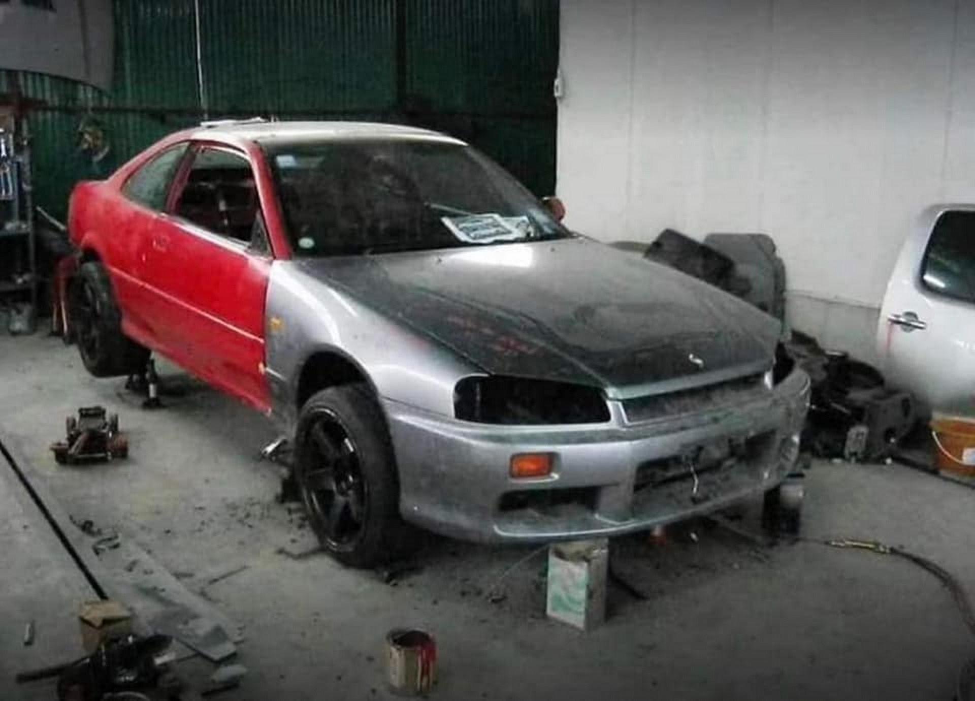 Here’s Your $10k Nissan GT-R R34 Replica From Thailand Based On A Rover 200 Coupé