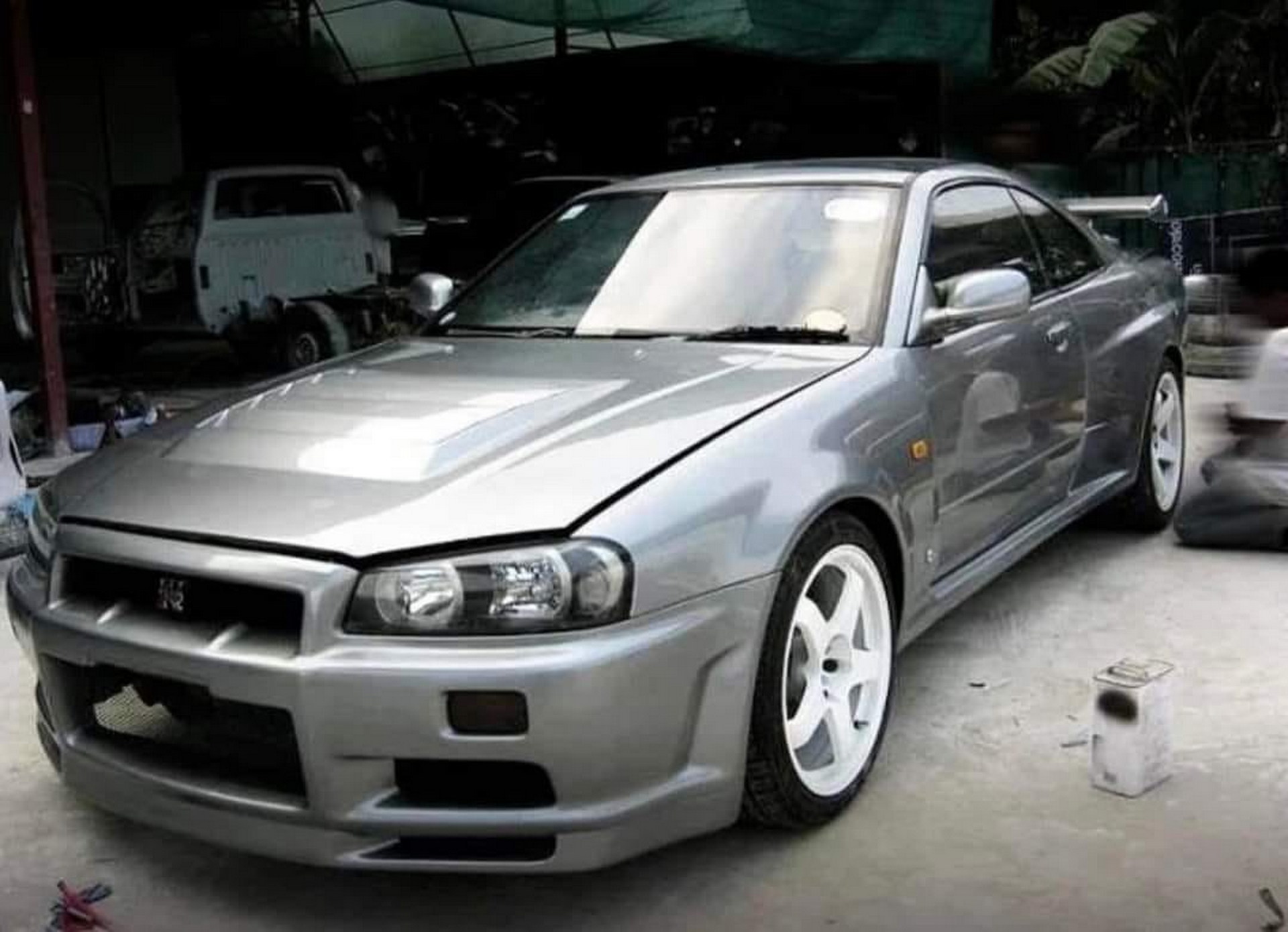 Here’s Your $10k Nissan GT-R R34 Replica From Thailand Based On A Rover 200 Coupé