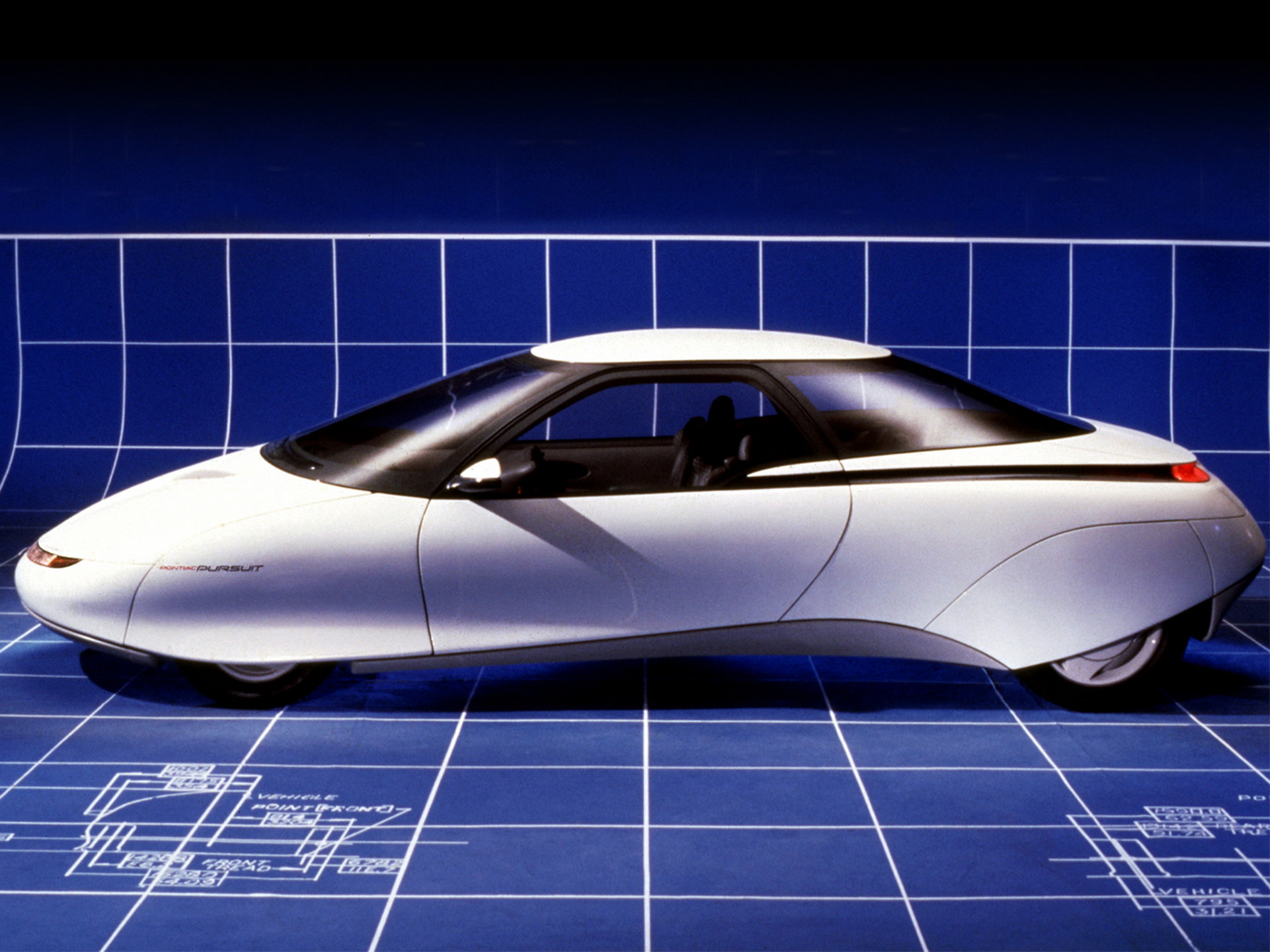 The 1987 Pontiac Pursuit Concept Was Supposed To Preview The 2000s, How Close Did It Get?