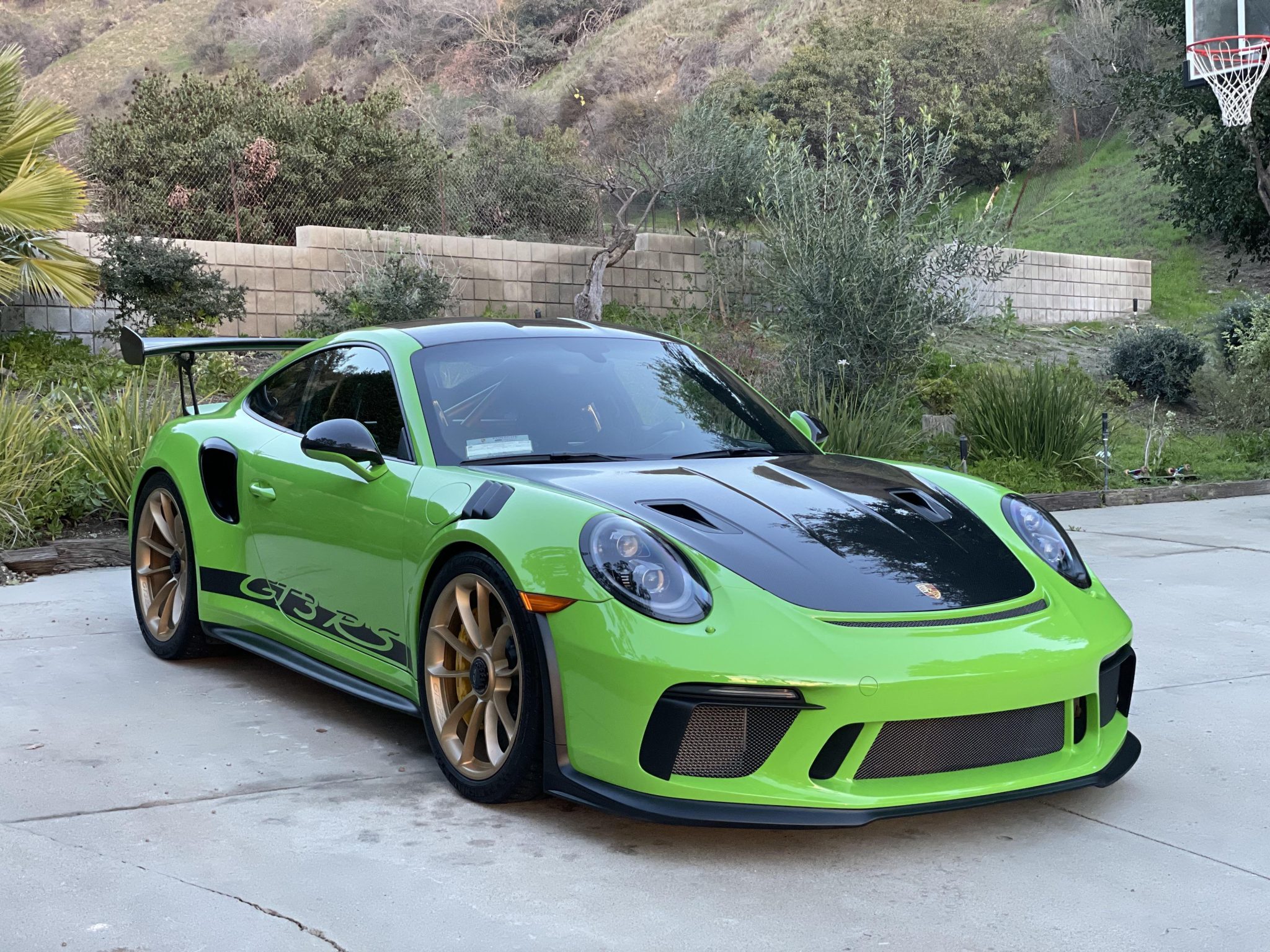 Don’t Wait For The New 911 GT3 RS – Get This Low-Mileage Lizard Green 2019 Example Instead