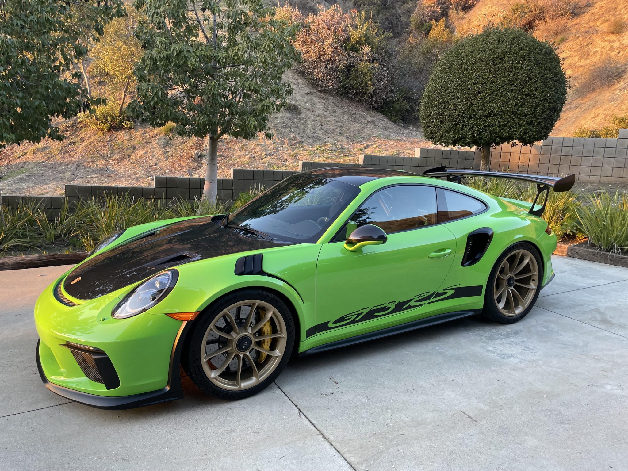 Don’t Wait For The New 911 GT3 RS – Get This Low-Mileage Lizard Green 2019 Example Instead
