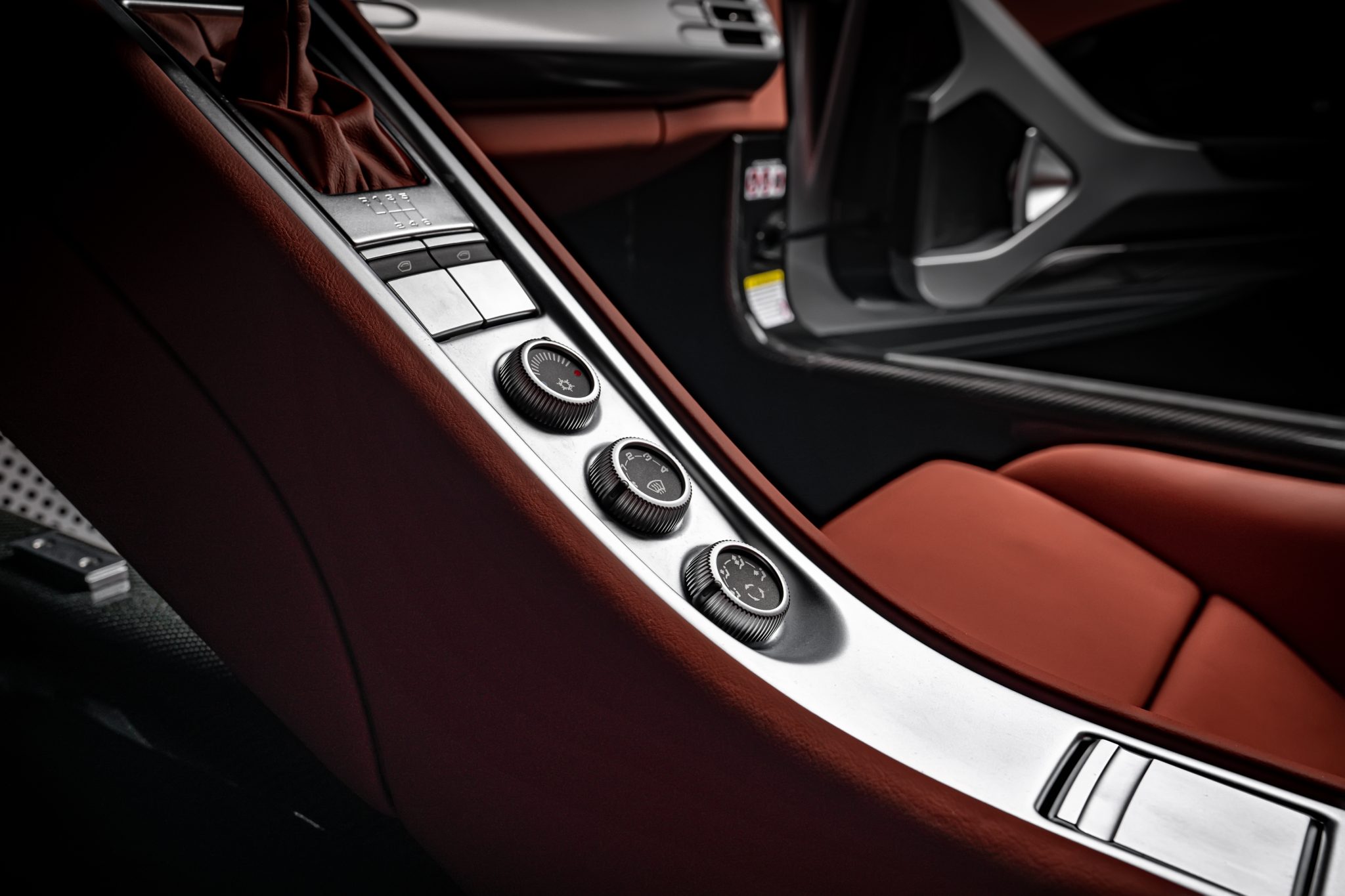 This 2005 Porsche Carrera GT Just Set A World Record Selling For $2M