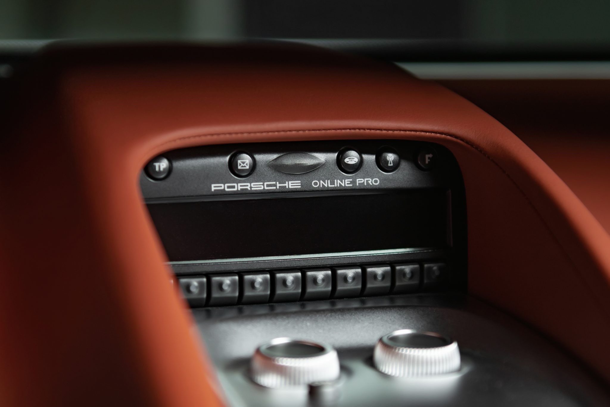 This 2005 Porsche Carrera GT Just Set A World Record Selling For $2M