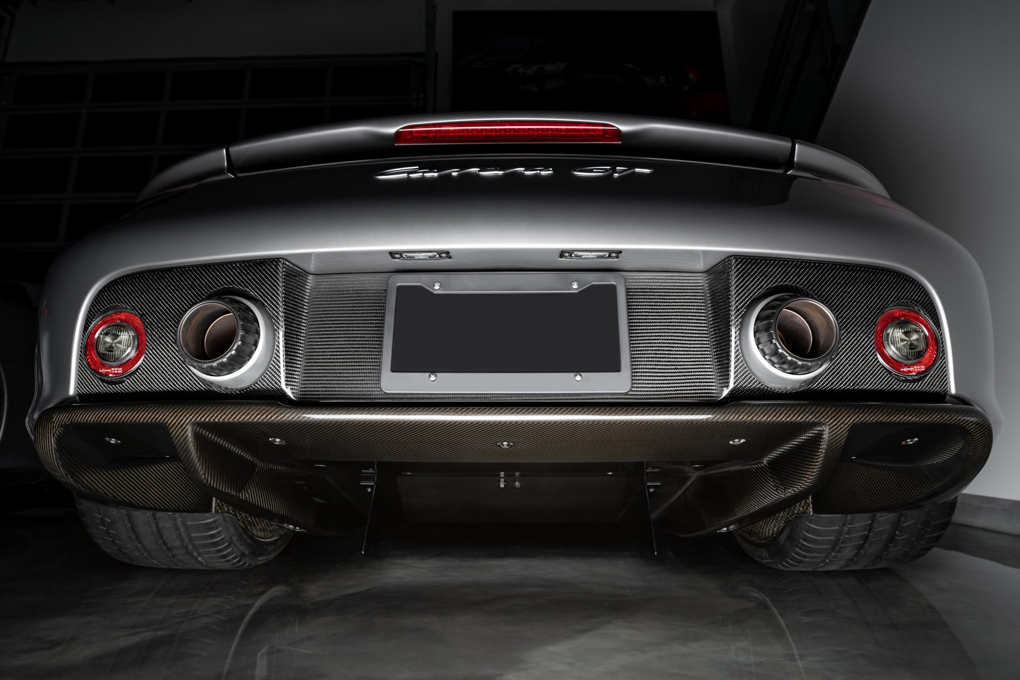 This 2005 Porsche Carrera GT Just Set A World Record Selling For $2M