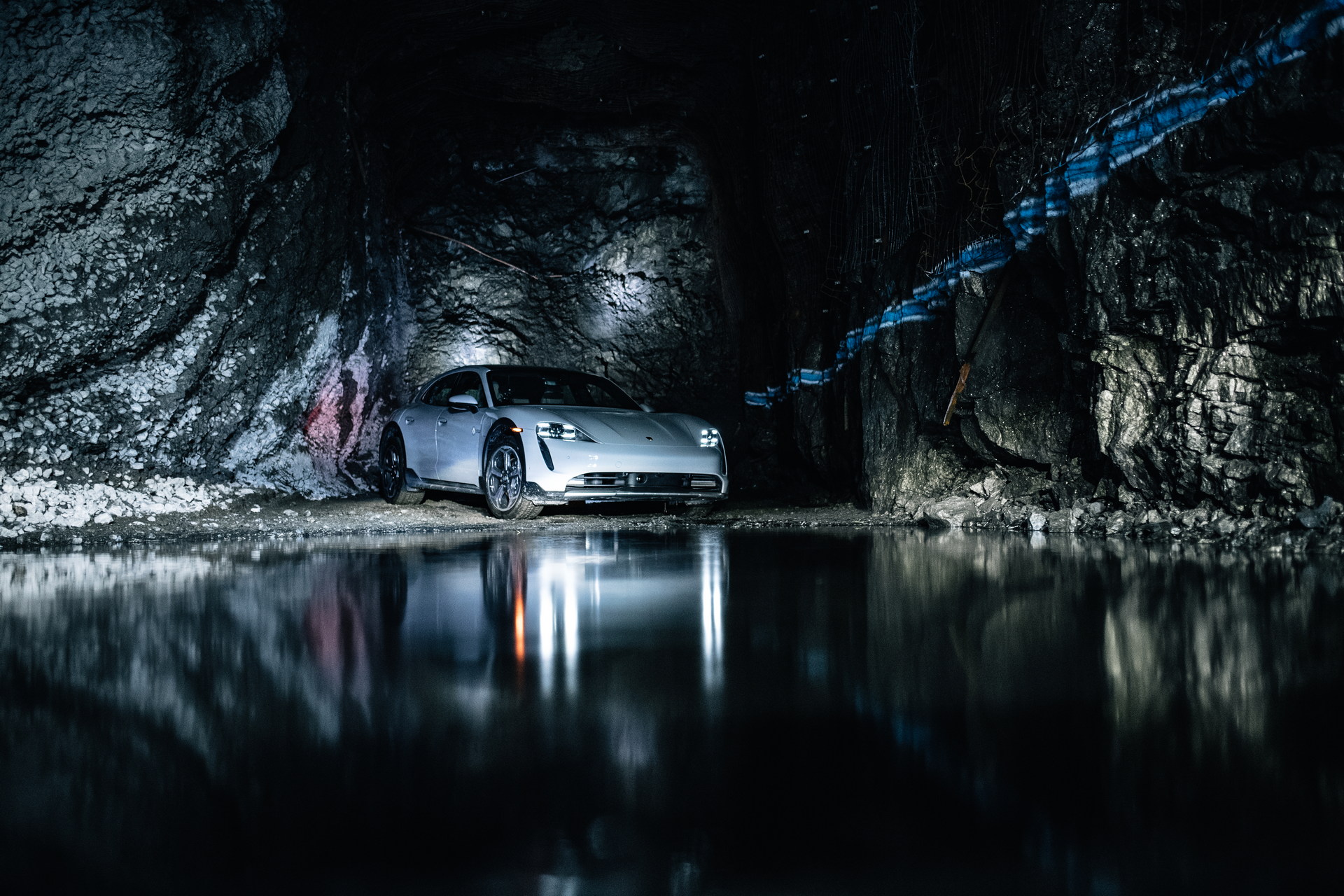 Porsche Breaks The World Record For The Greatest Altitude Change Ever Achieved By An EV