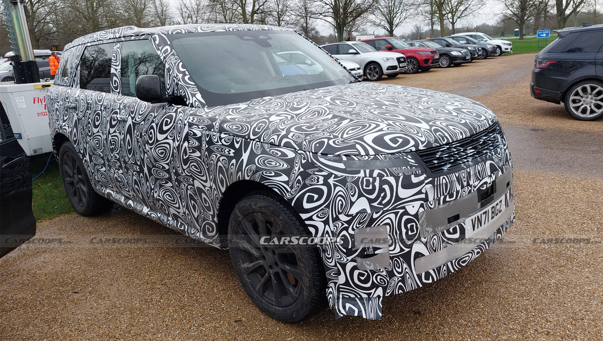 U Spy The 2023 Range Rover Sport Looking Very Familiar