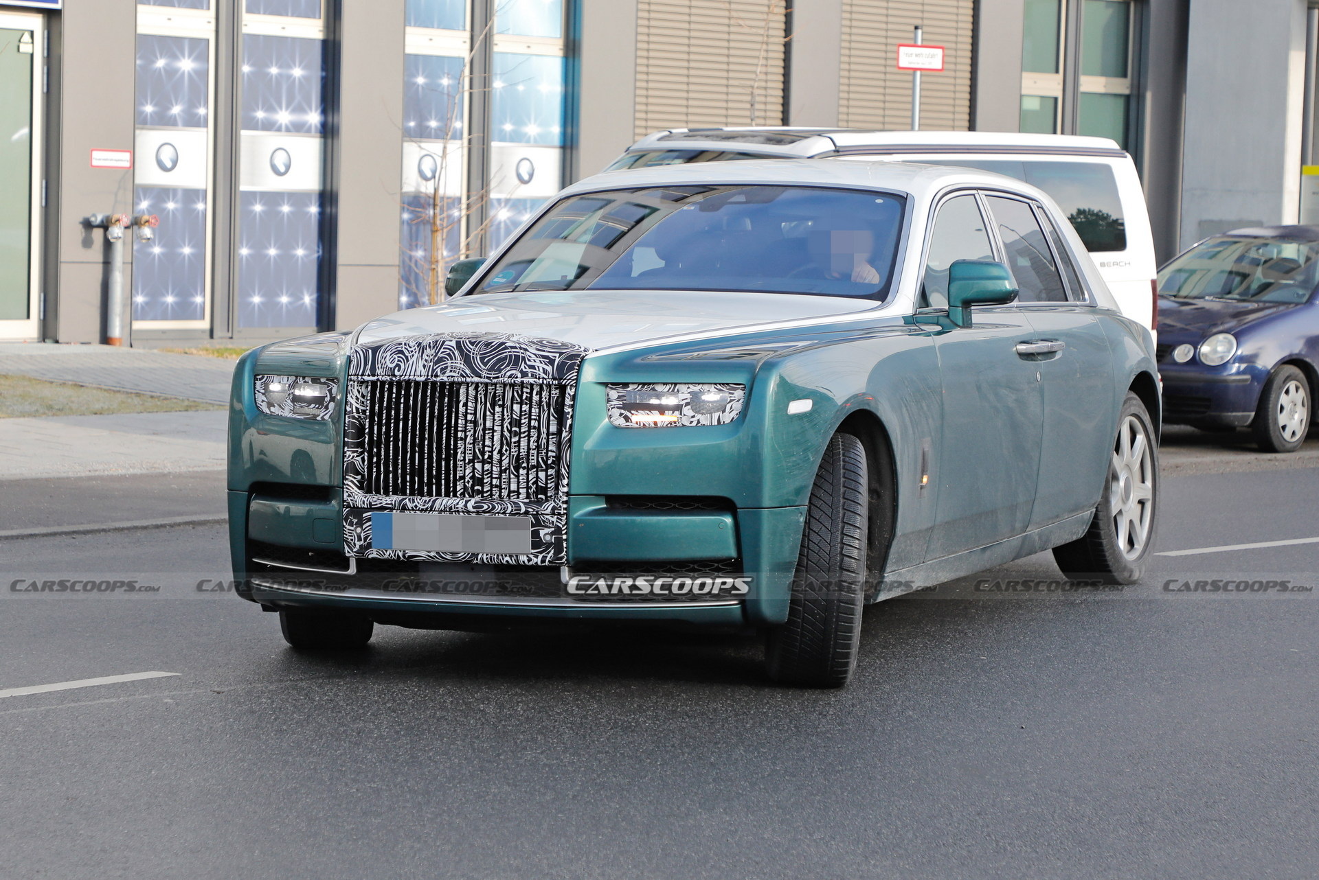 2023 Rolls-Royce Phantom Facelift Spied With Minor Visual Changes