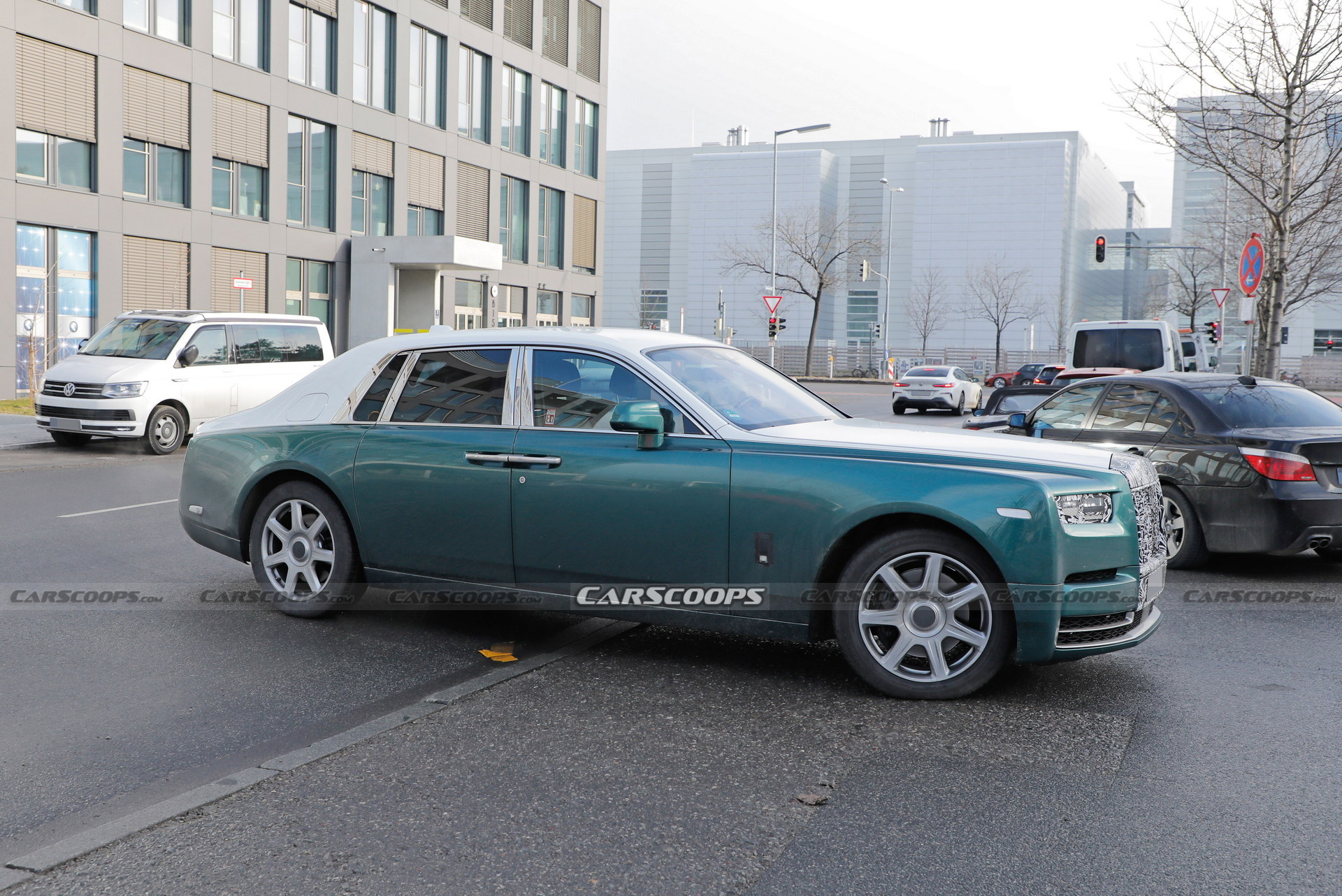 2023 Rolls-Royce Phantom Facelift Spied With Minor Visual Changes